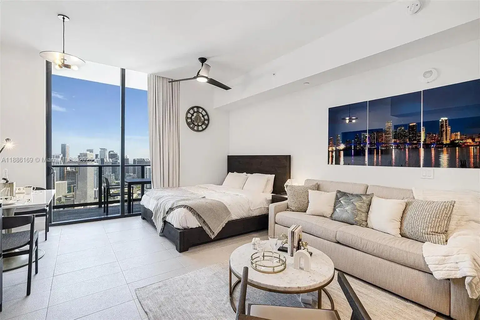 1 bath Residential for sale at 159 NE 6th St # 5106, Miami FL 33132