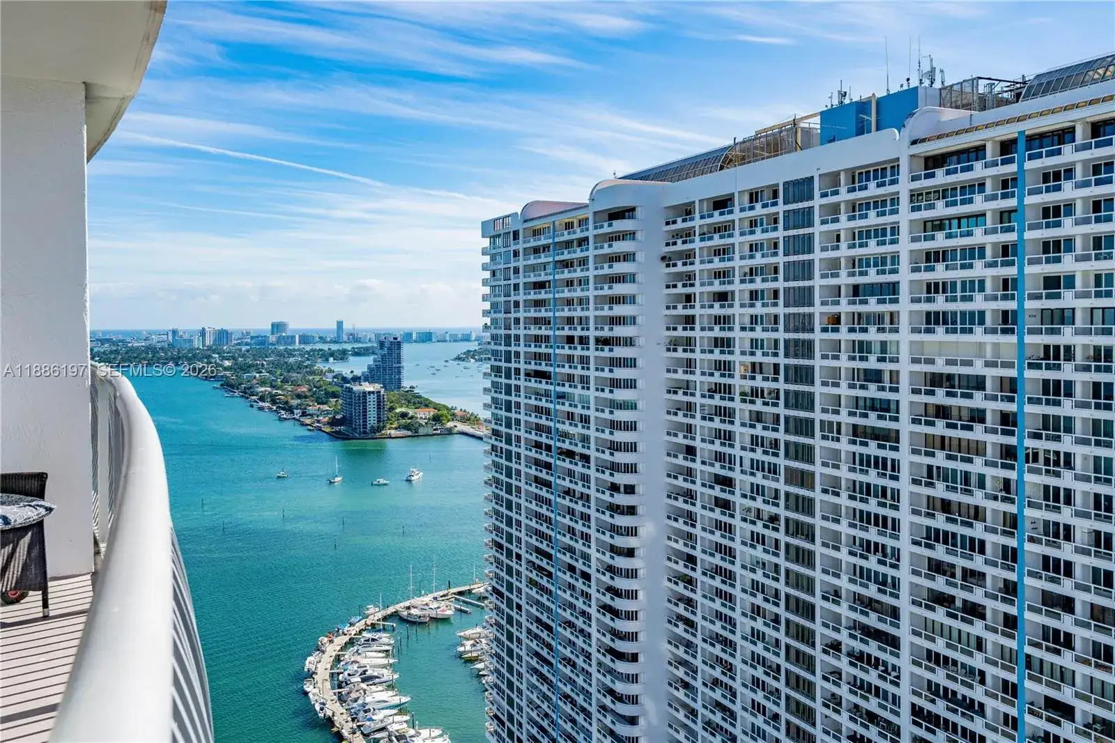 1 bedroom 1 bath Residential Lease for rent at 1750 N Bayshore Dr # 3410, Miami FL 33132