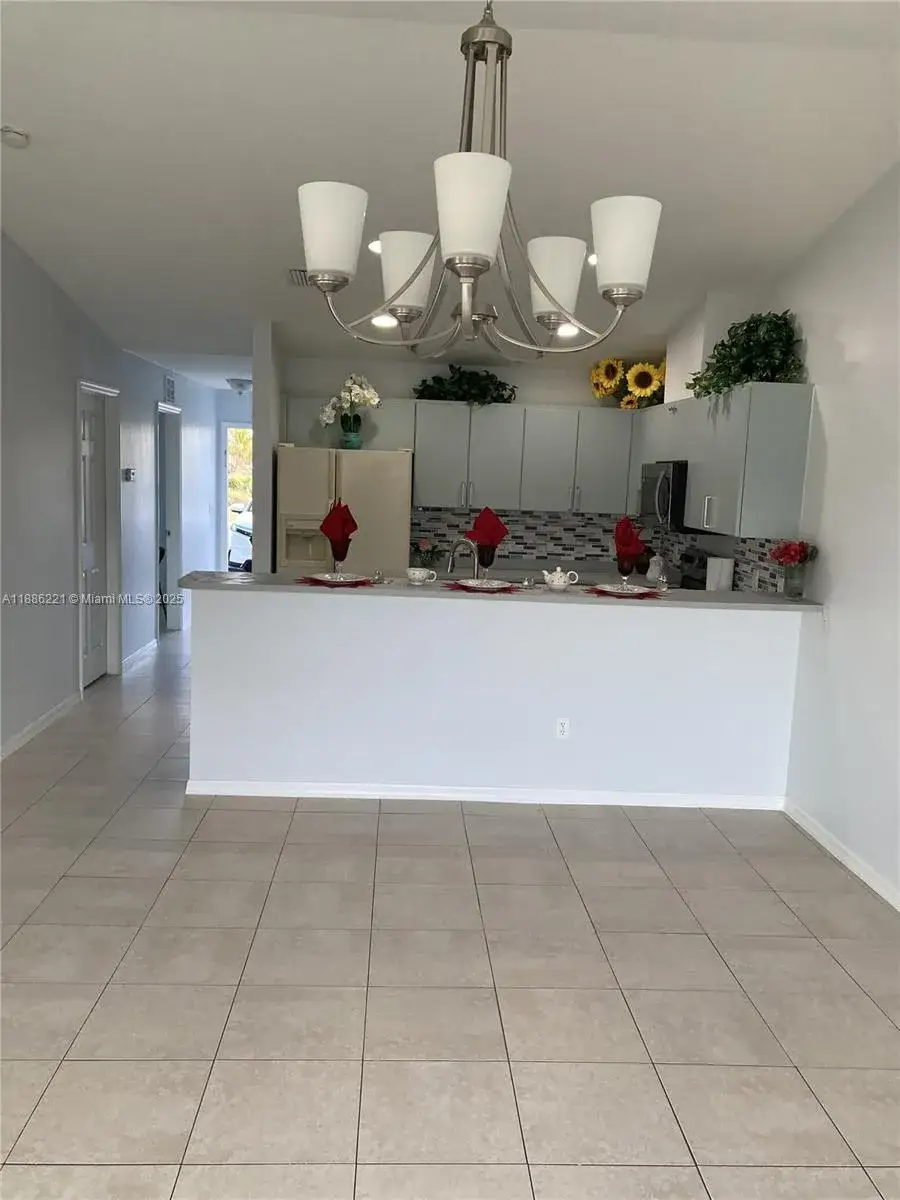 3 bedroom 2 bath Residential Lease for rent at 2422 S Vernon Ave # 2422, Lehigh Acres FL 33973