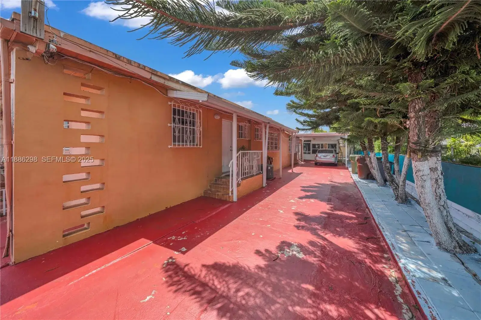 2 bedroom 1 bath Residential Lease for rent at 334 E 18th St # 2, Hialeah FL 33010