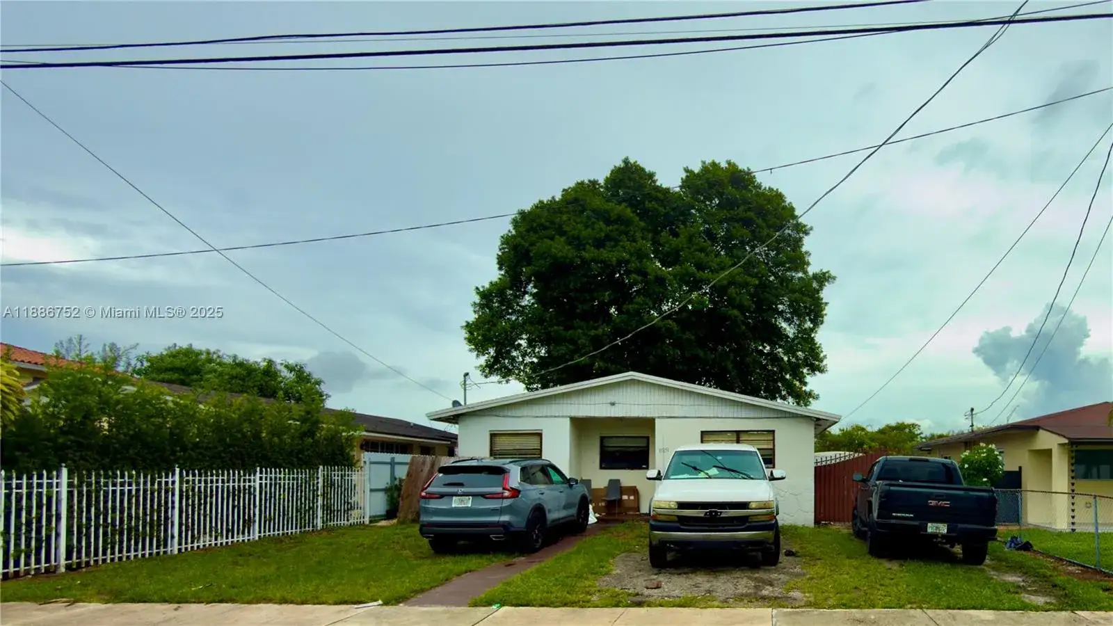 4 bedroom 2 bath Residential for sale at 15251 Railroad Dr, Miami Gardens FL 33054