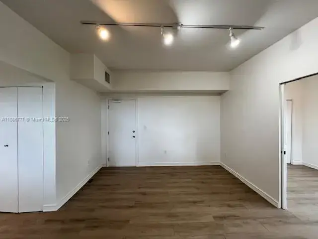 2 bedroom 1 bath Residential Lease for rent at 1000 SW 12th Ct # 4, Miami FL 33135