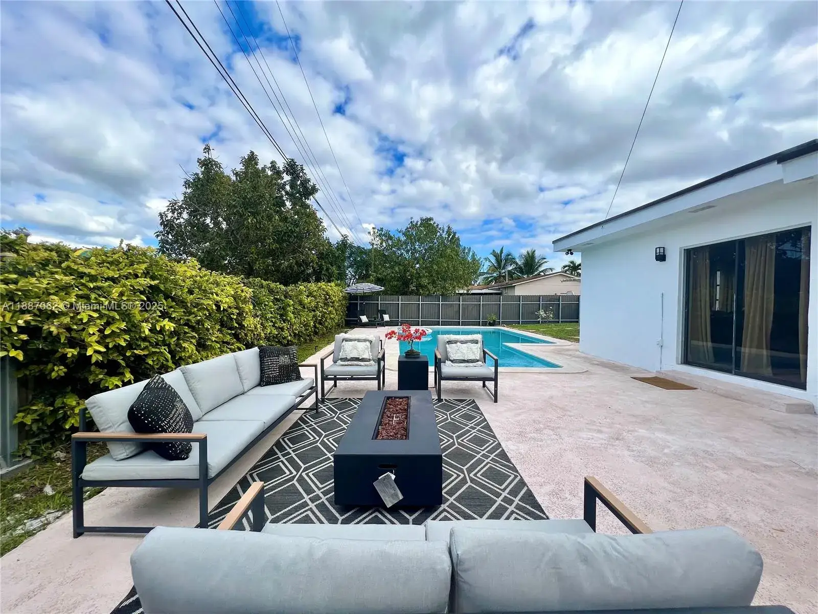 3 bedroom 2 bath Residential for sale at 12445 SW 42 ST, Miami FL 33175
