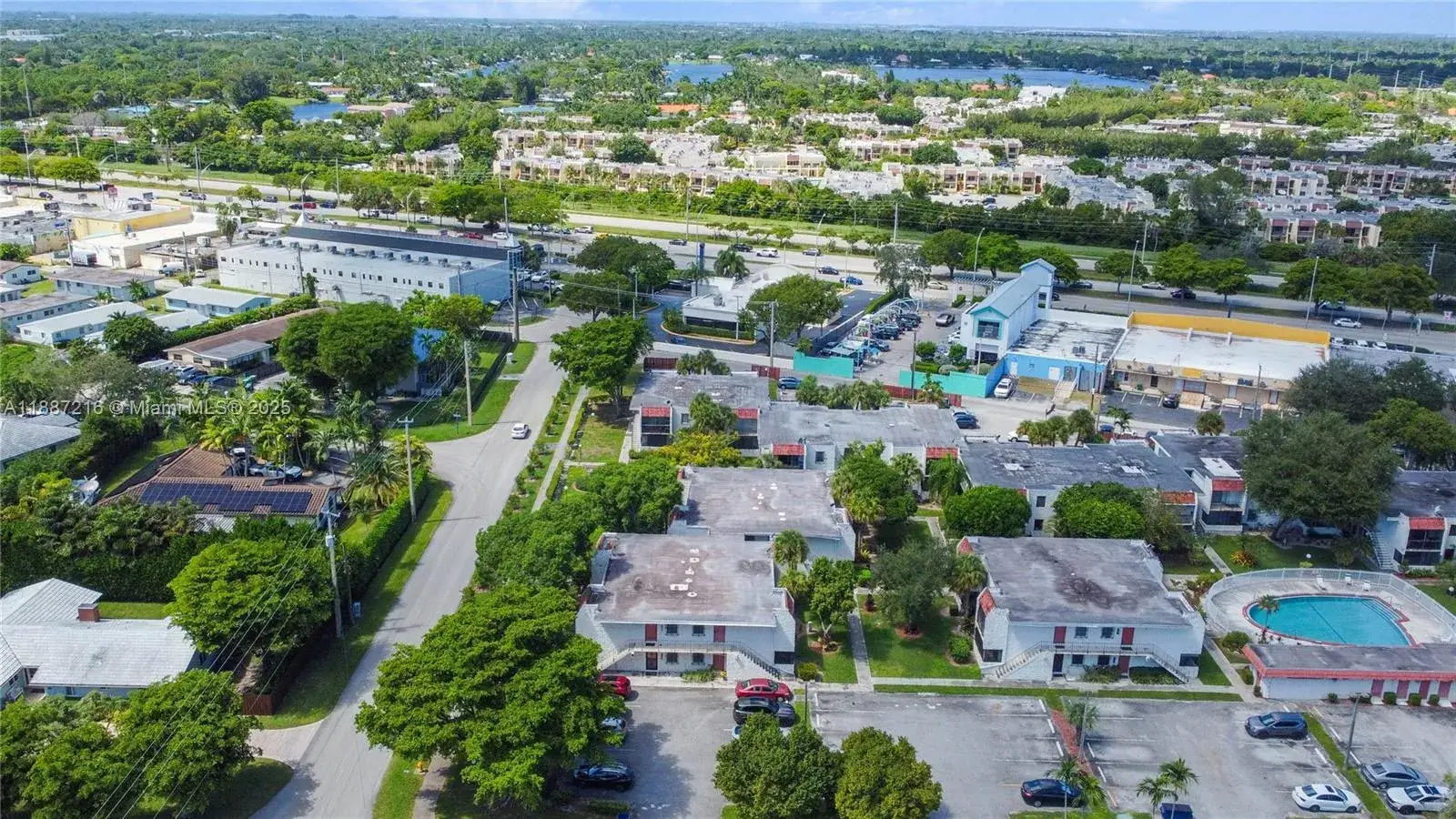1 bedroom 1 bath Residential for sale at 8701 SW 141st St # B4, Palmetto Bay FL 33176