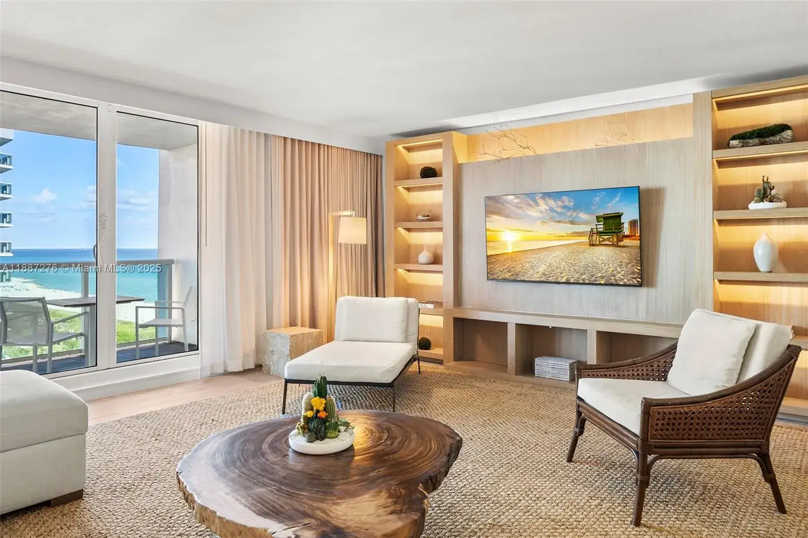 2 bedroom 2 bath Residential for sale at 102 24th St # 1215, Miami Beach FL 33139