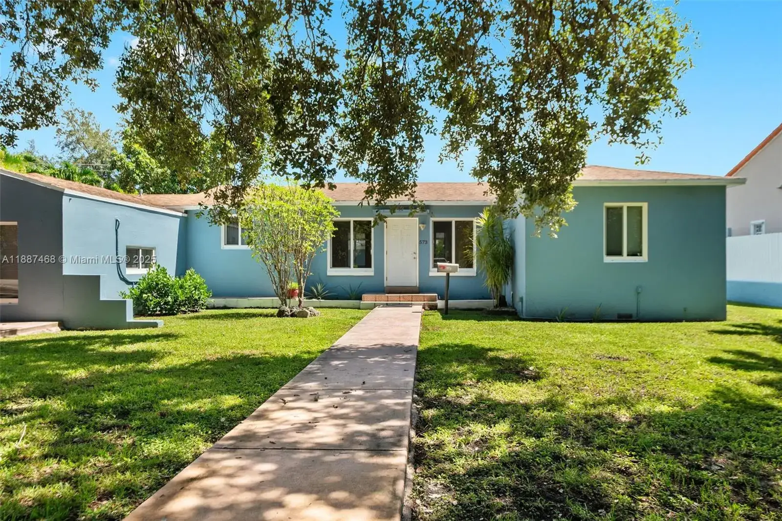 5 bedroom 5 bath Residential for sale at 573 Palmetto Dr, Miami Springs FL 33166