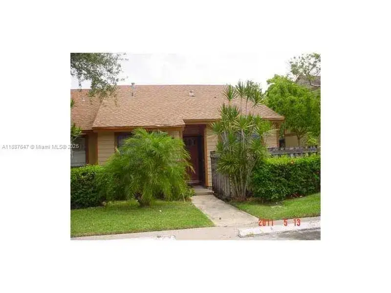 3 bedroom 2 bath Residential for sale at 11153 NW 37TH ST, Sunrise FL 33351