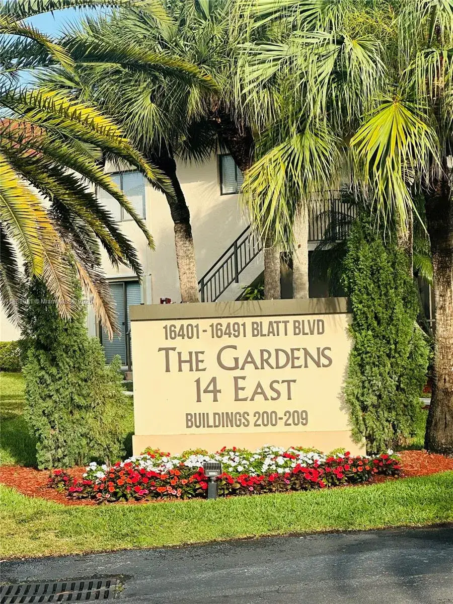 2 bedroom 2 bath Residential for sale at 16491 Blatt Blvd # 202, Weston FL 33326