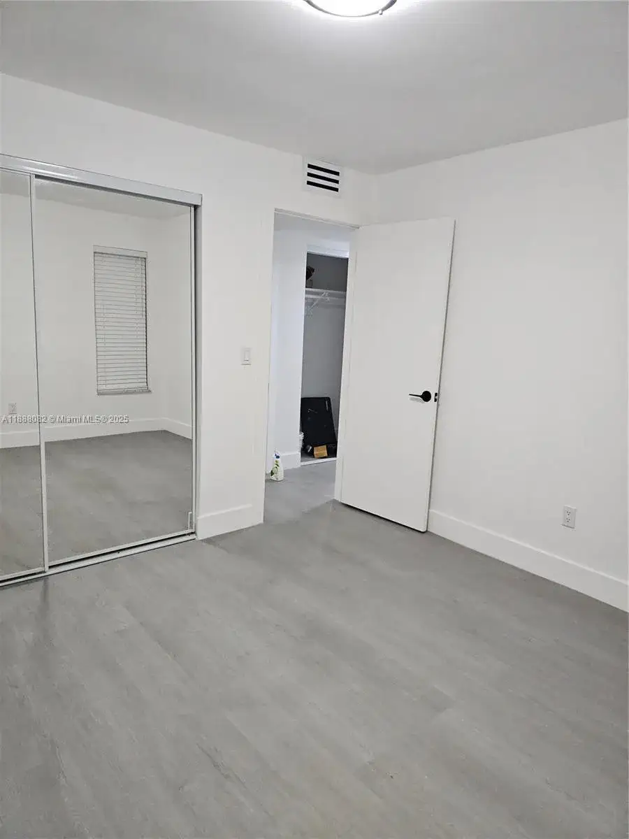 2 bedroom 2 bath Residential for sale at 2800 NW 56th Ave # B101, Lauderhill FL 33313