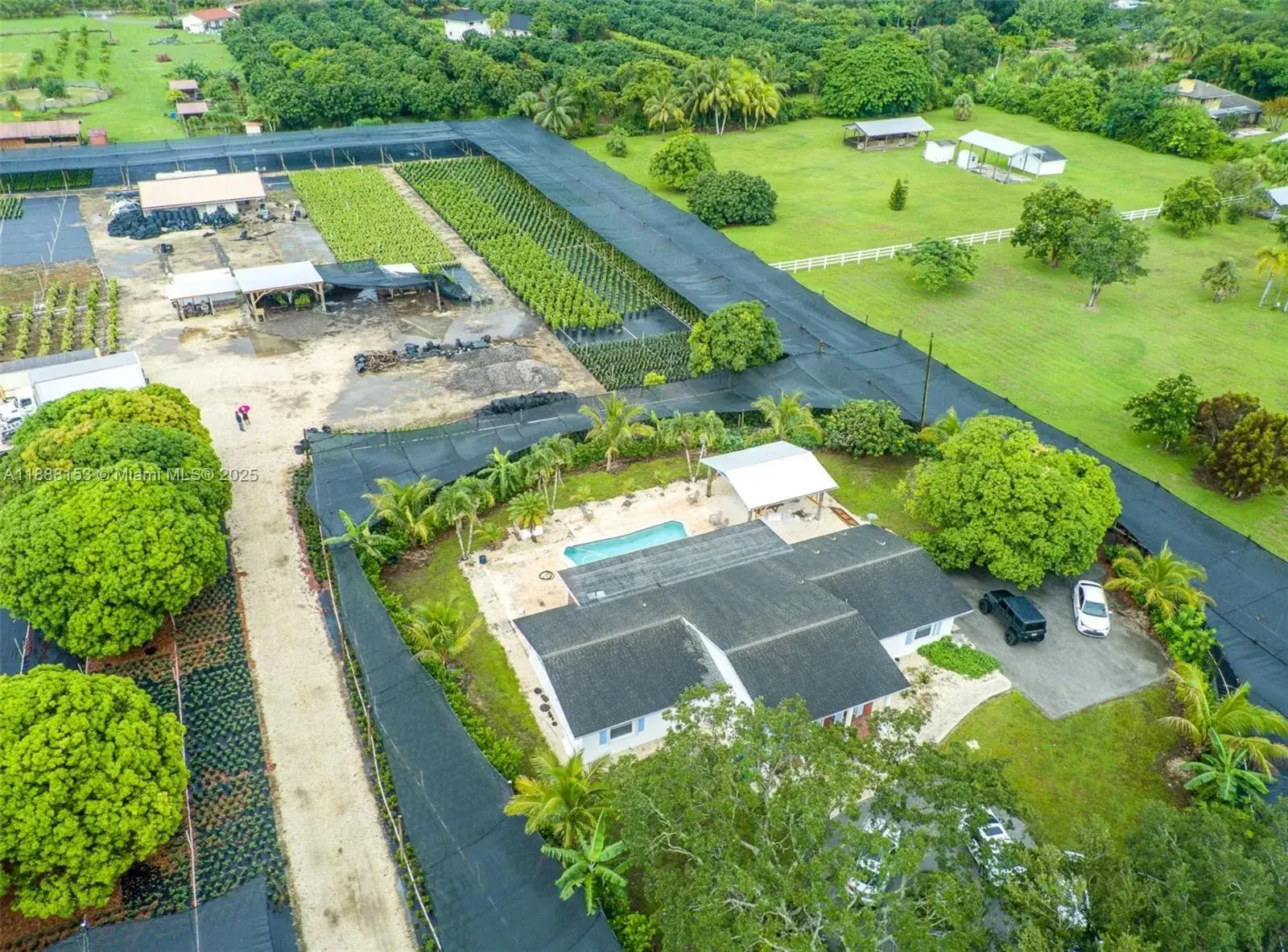 3 bedroom 3 bath Residential for sale at 19390 SW 232nd St, Miami FL 33170