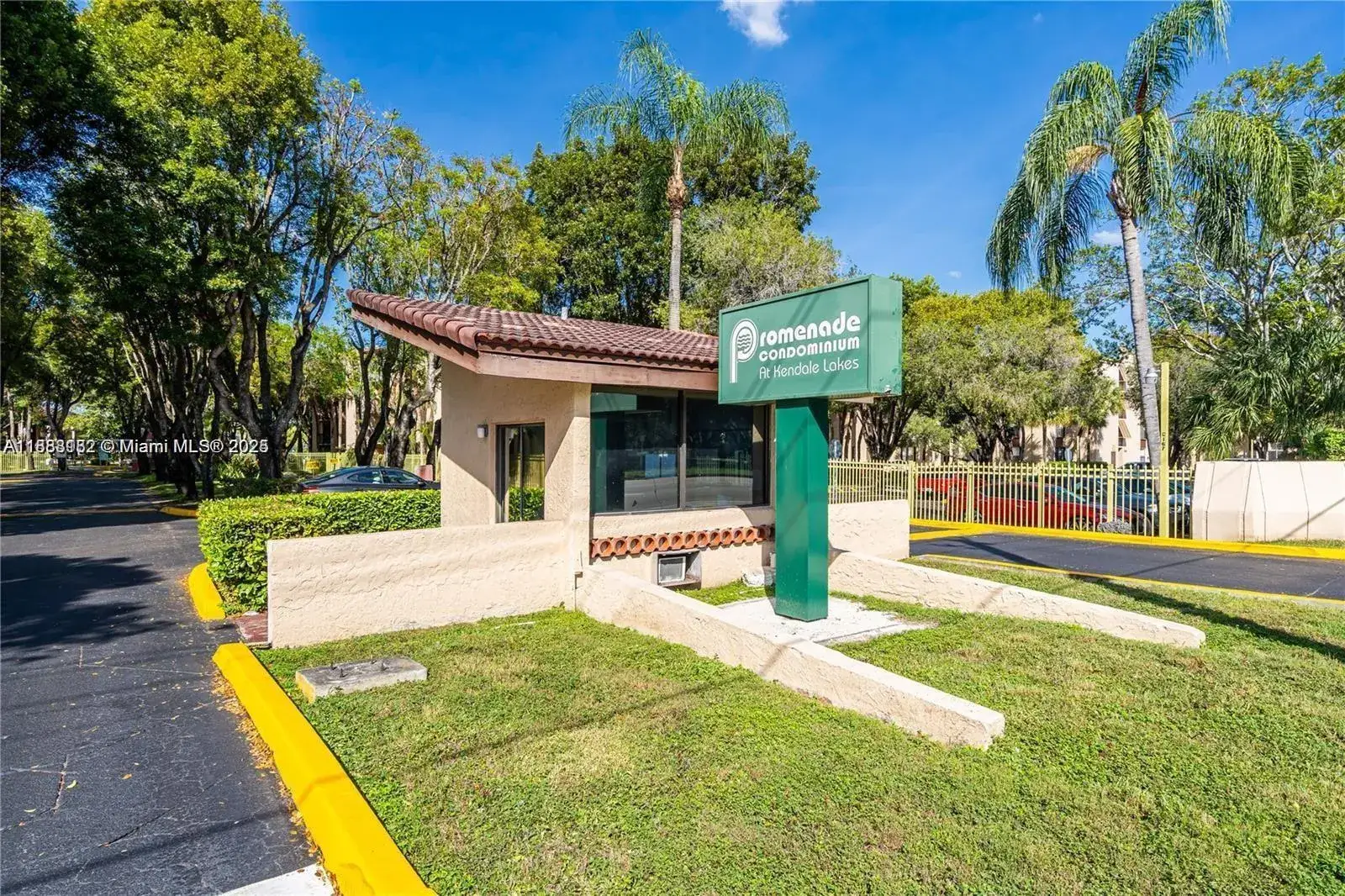 1 bedroom 1 bath Residential Lease for rent at 14201 N Kendall Dr # 312D, Miami FL 33186