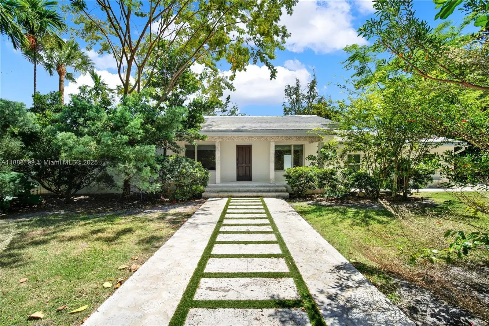 4 bedroom 3 bath Residential Lease for rent at 520 Bay Point Rd, Miami FL 33137