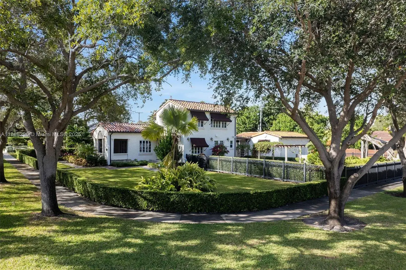 4 bedroom 3 bath Residential for sale at 1291 NE 102nd St, Miami Shores FL 33138