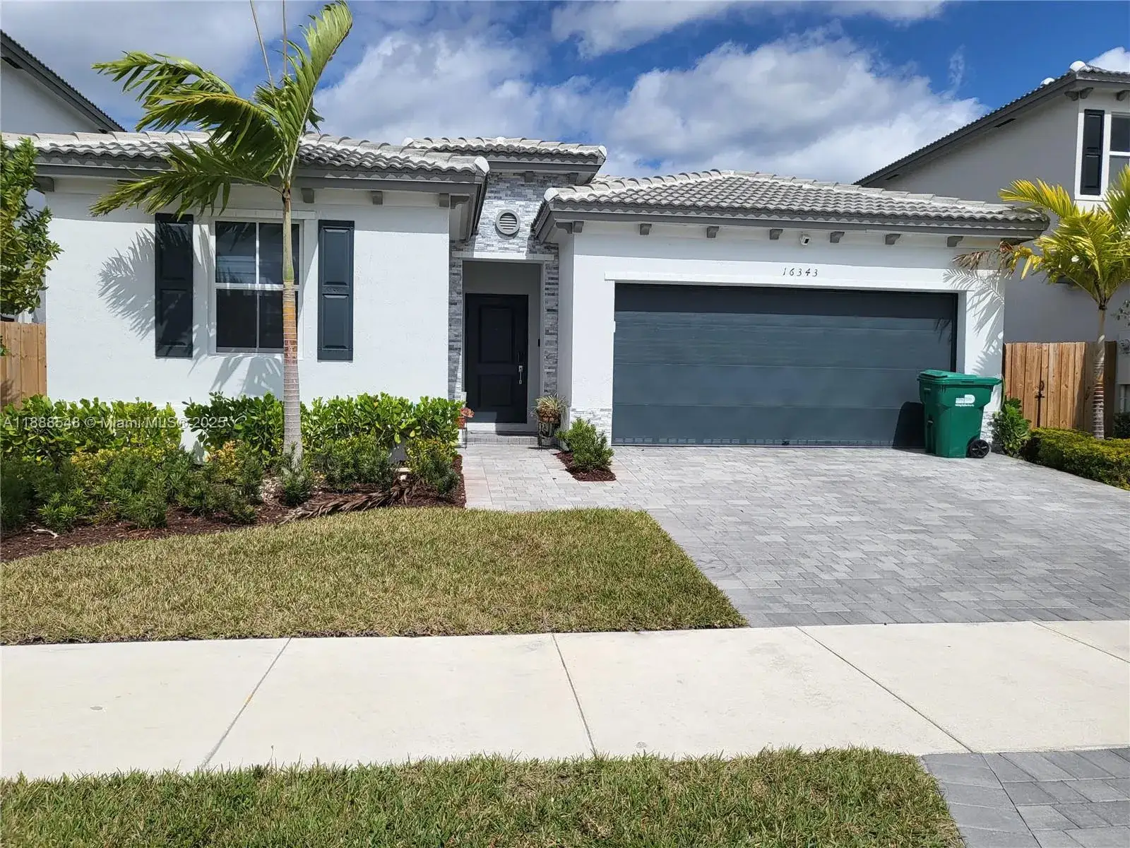4 bedroom 3 bath Residential for sale at 16343 SW 290th Ter, Homestead FL 33033