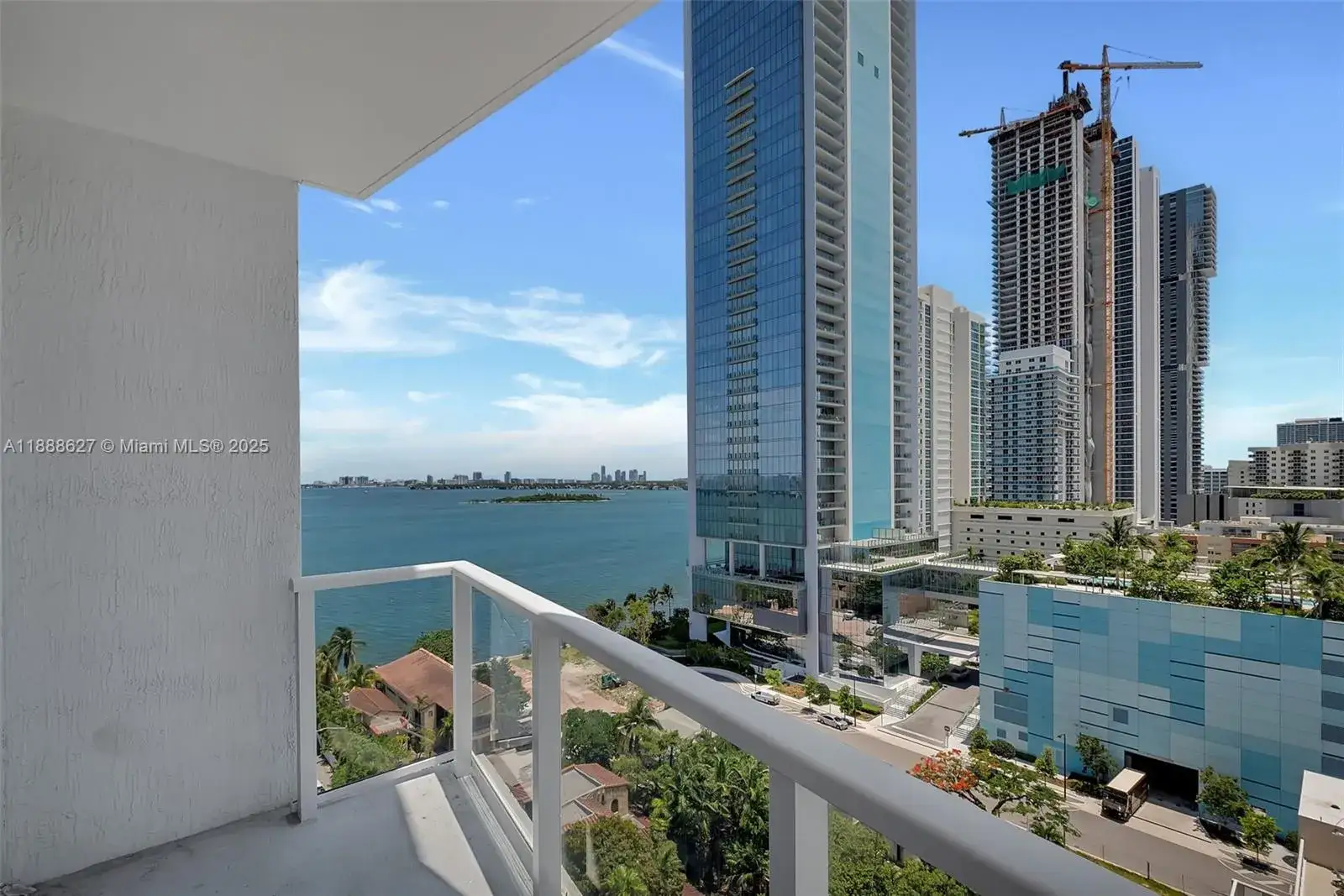 1 bedroom 1 bath Residential for sale at 601 NE 27th St # 1206, Miami FL 33137