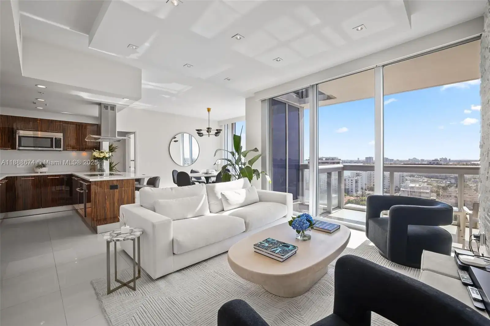 2 bedroom 2 bath Residential for sale at 6899 Collins Ave # 1610, Miami Beach FL 33141