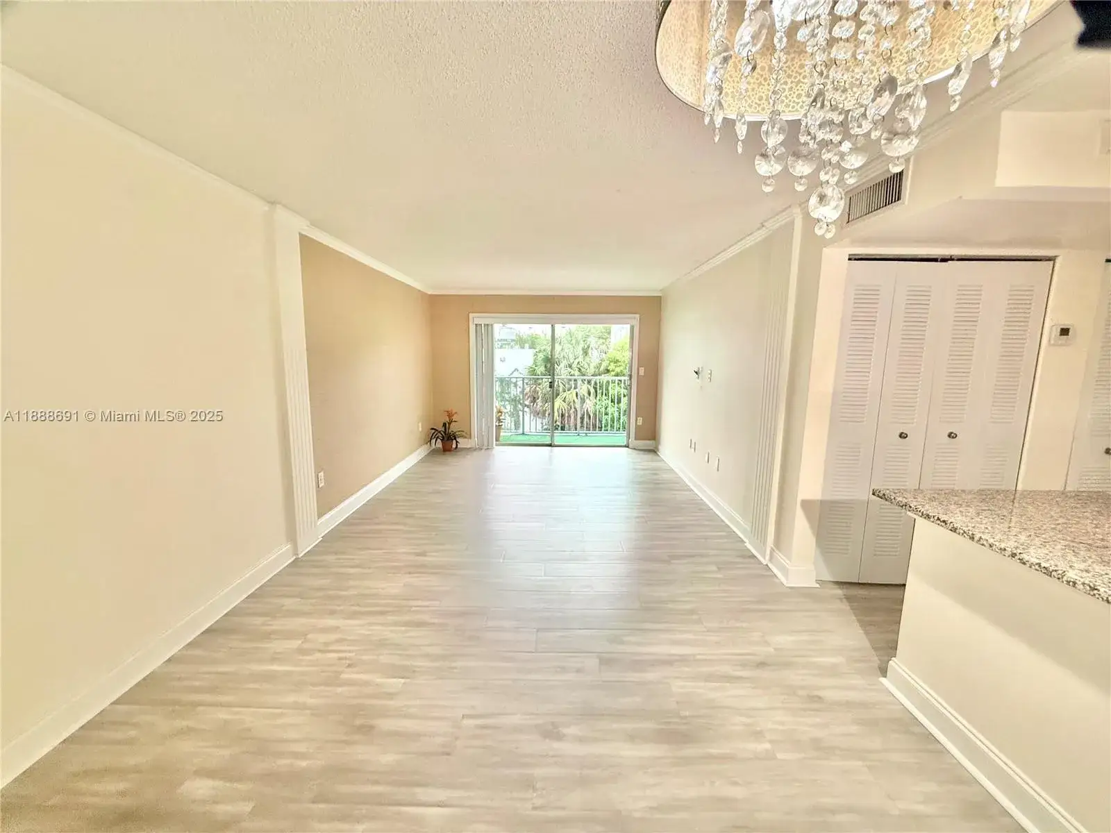 2 bedroom 2 bath Residential for sale at 2530 SW 3rd Ave # 206, Miami FL 33129