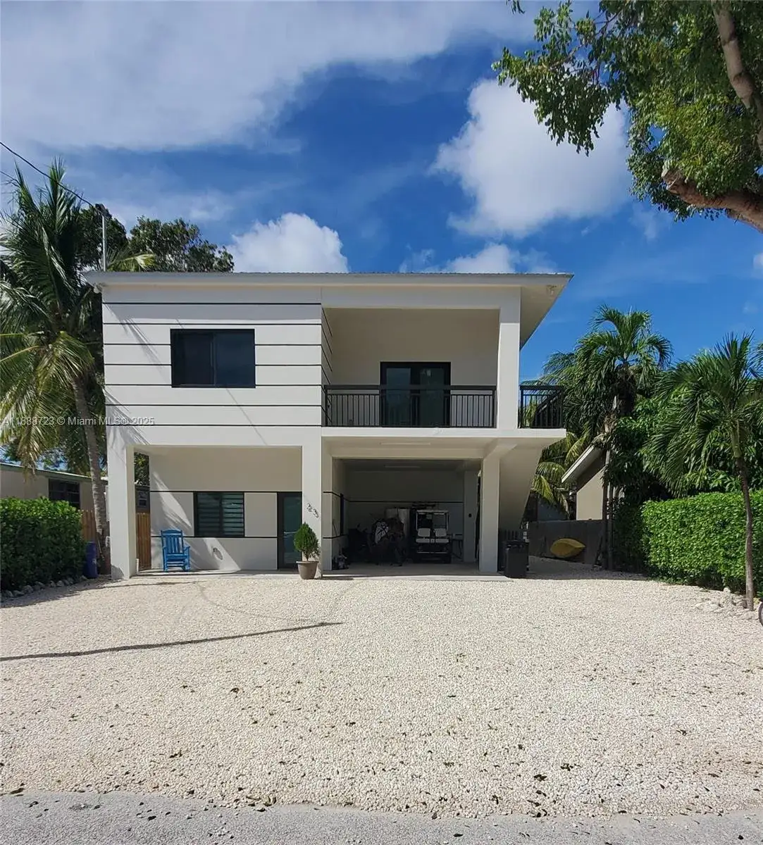 3 bedroom 2 bath Residential Lease for rent at 23 Jenny Ln, Key Largo FL 33037