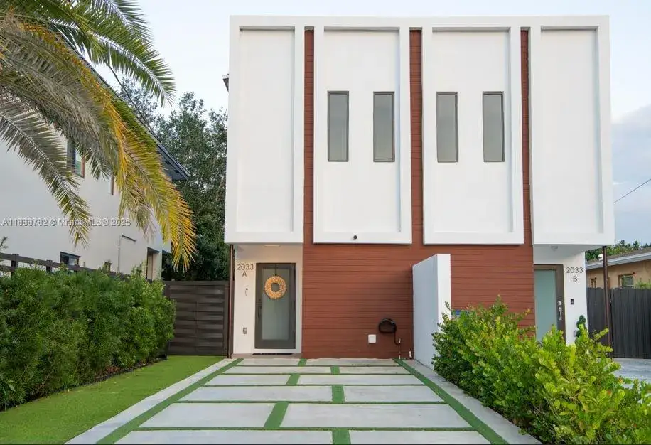2 bedroom 2 bath Residential for sale at 2033 SW 62nd Ave # A, Miami FL 33155