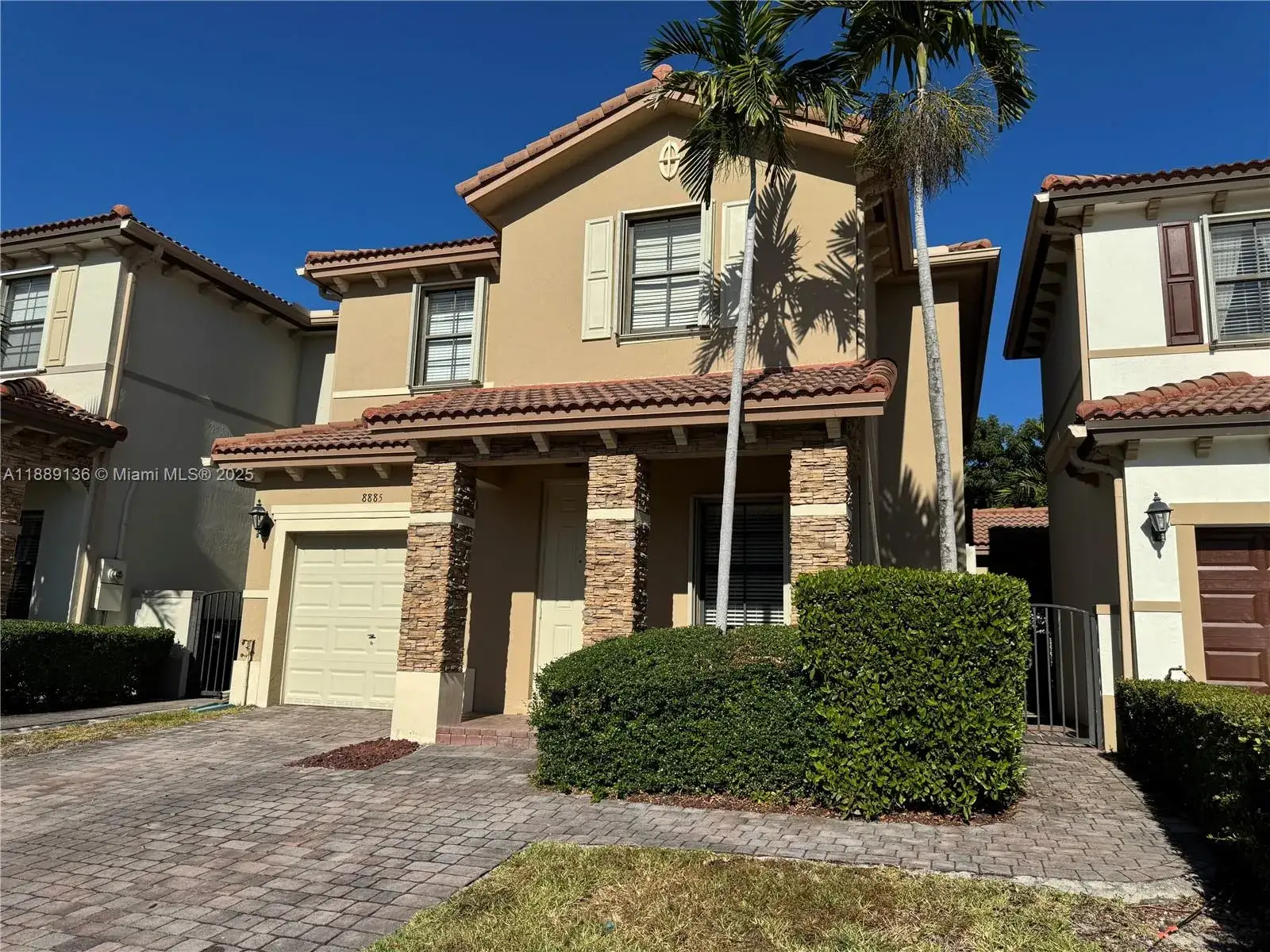 3 bedroom 2 bath Residential for sale at 8885 SW 227th Ter, Cutler Bay FL 33190