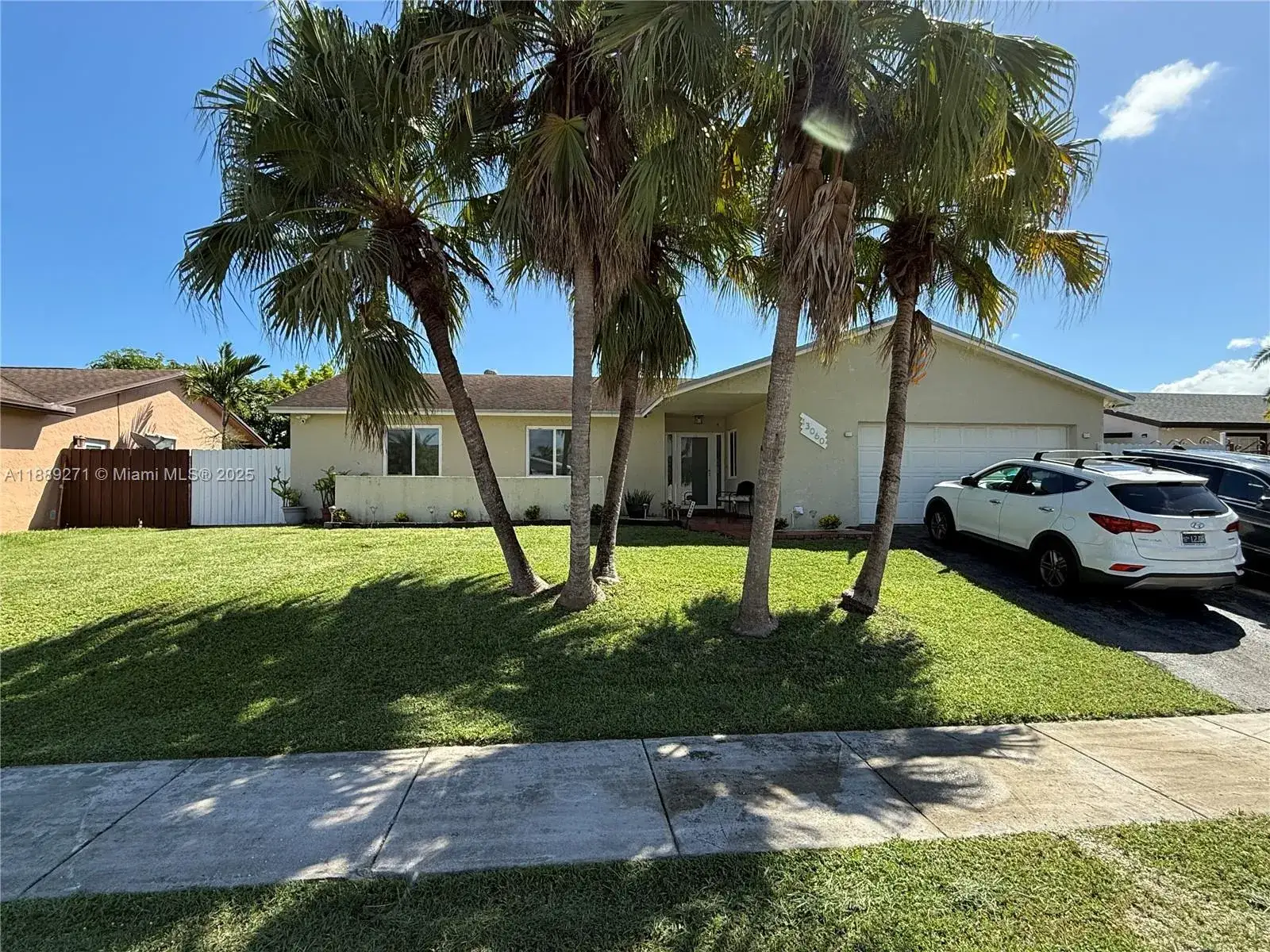 3 bedroom 2 bath Residential for sale at 13060 SW 263rd Ter, Homestead FL 33032