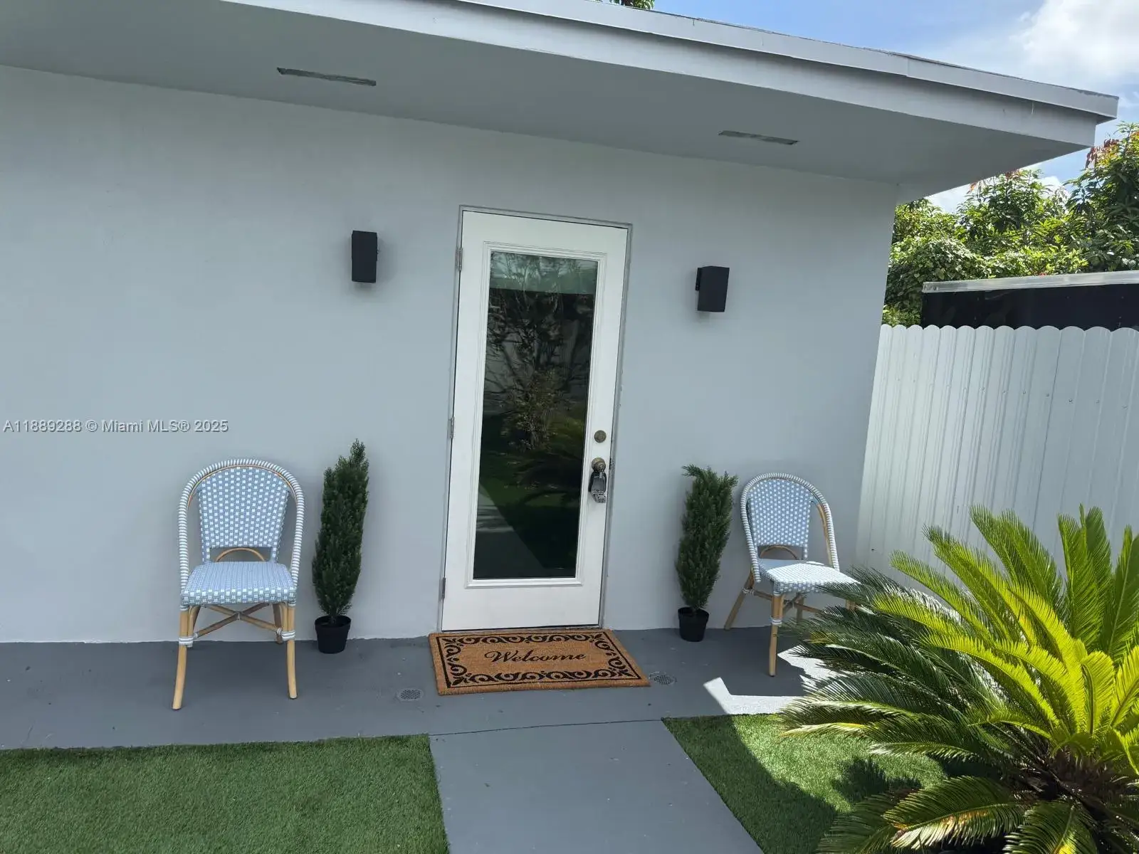 1 bath Residential Lease for rent at 2943 SW 36th Ave, Miami FL 33133