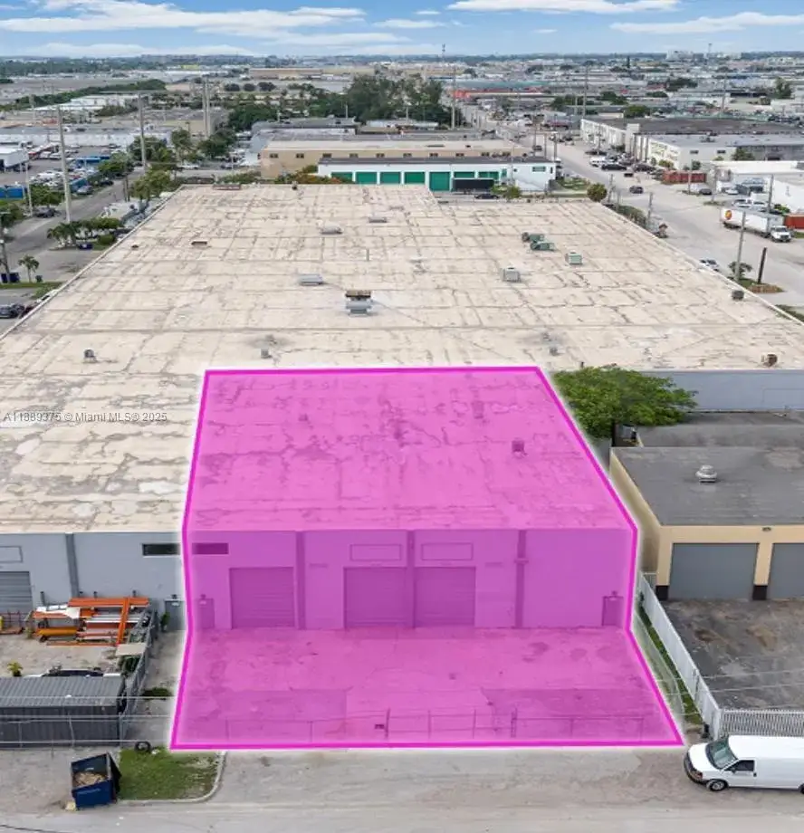 Commercial Sale for sale at 4201 NW 37th Ct # 3725, Hialeah FL 33142