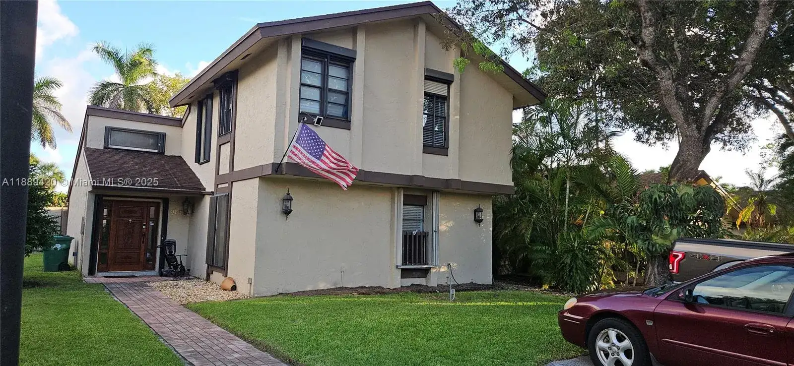 3 bedroom 2 bath Residential for sale at 9154 SW 132 Ln, Miami FL 33176