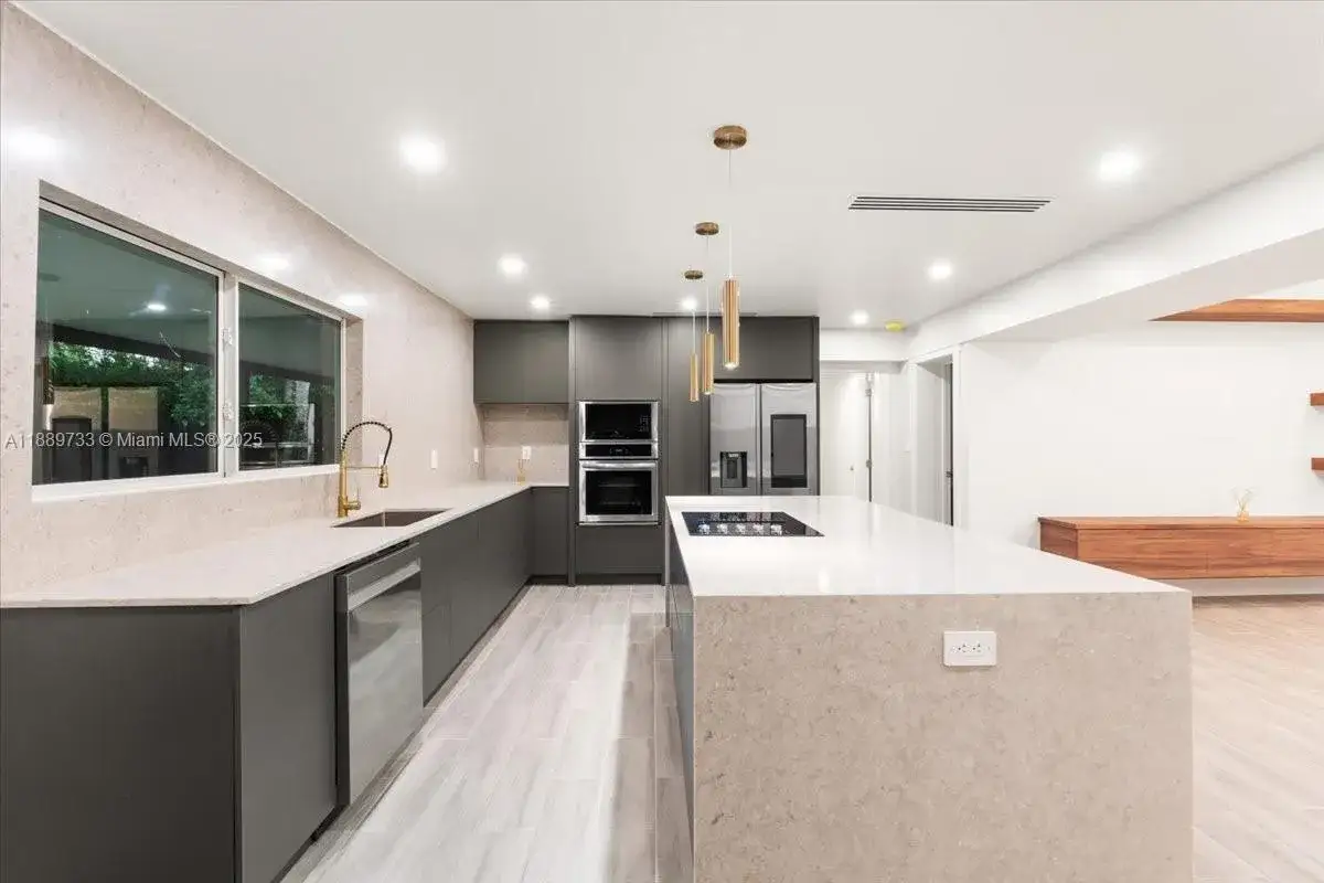 5 bedroom 3 bath Residential for sale at 11505 NE 11th Pl, Biscayne Park FL 33161