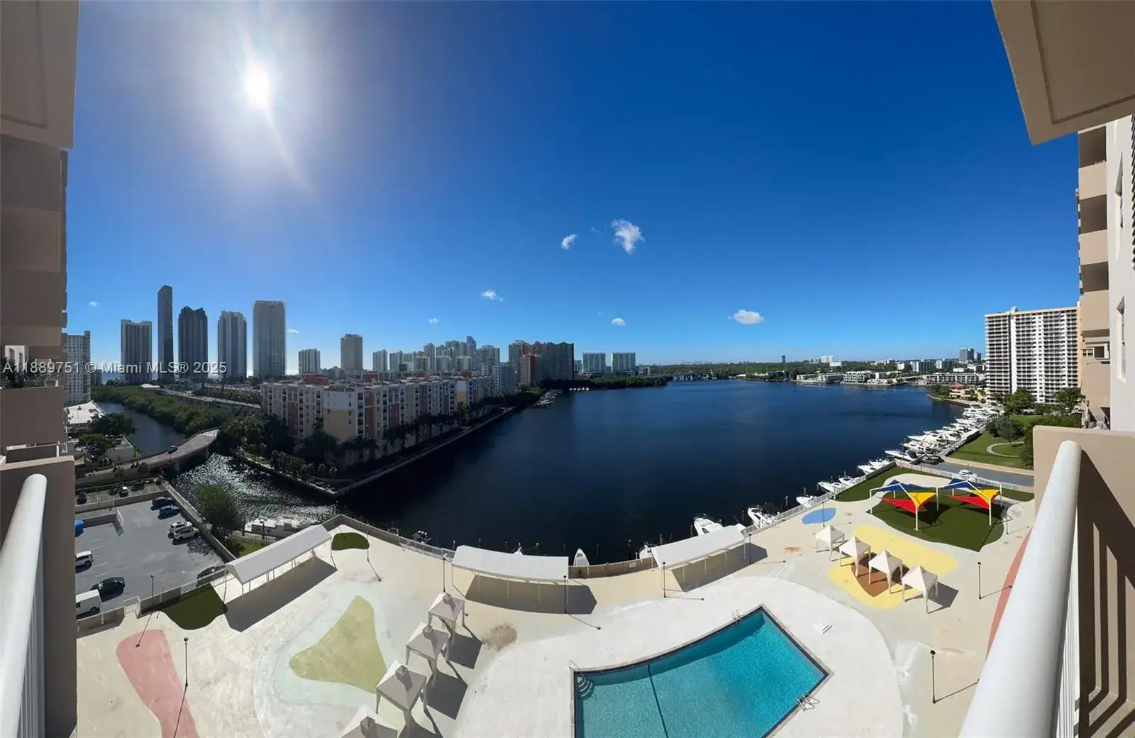 1 bedroom 1 bath Residential for sale at 250 174th St # 1201, Sunny Isles Beach FL 33160