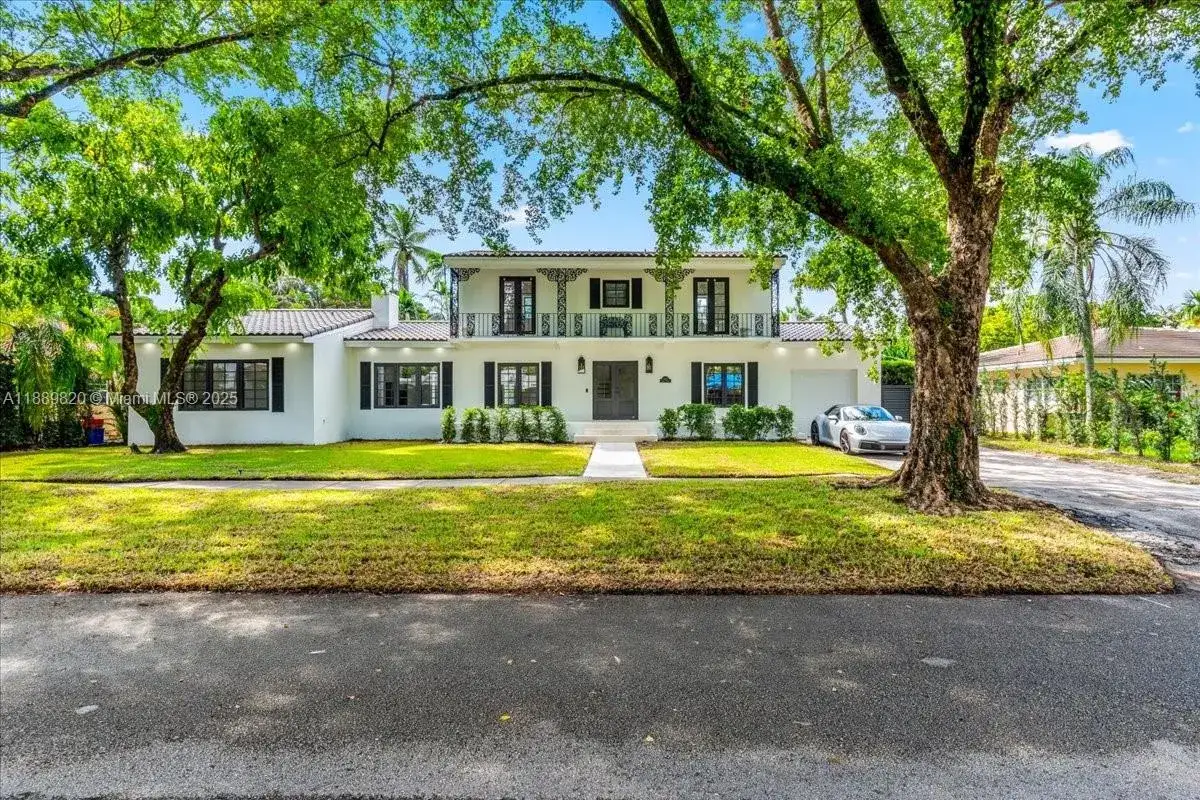 5 bedroom 3 bath Residential for sale at 1426 Robbia Ave, Coral Gables FL 33146