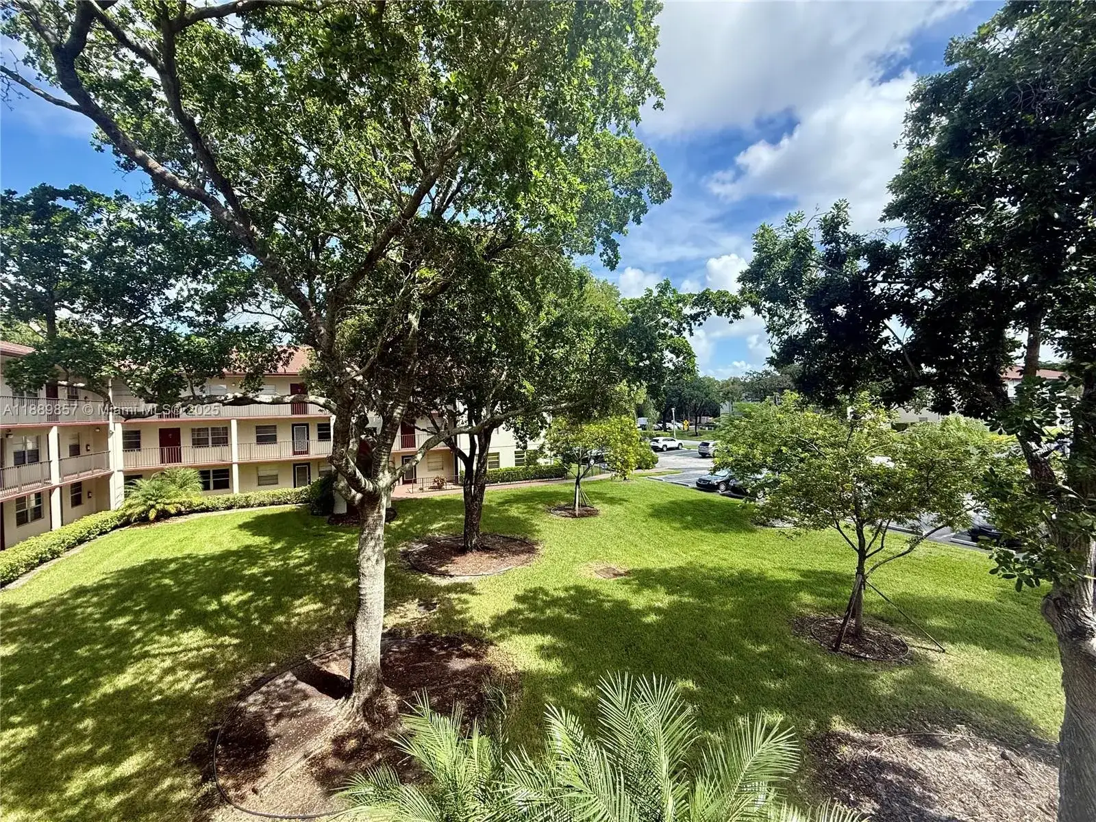 2 bedroom 1 bath Residential Lease for rent at 150 SW 134th Way # 305R, Pembroke Pines FL 33027