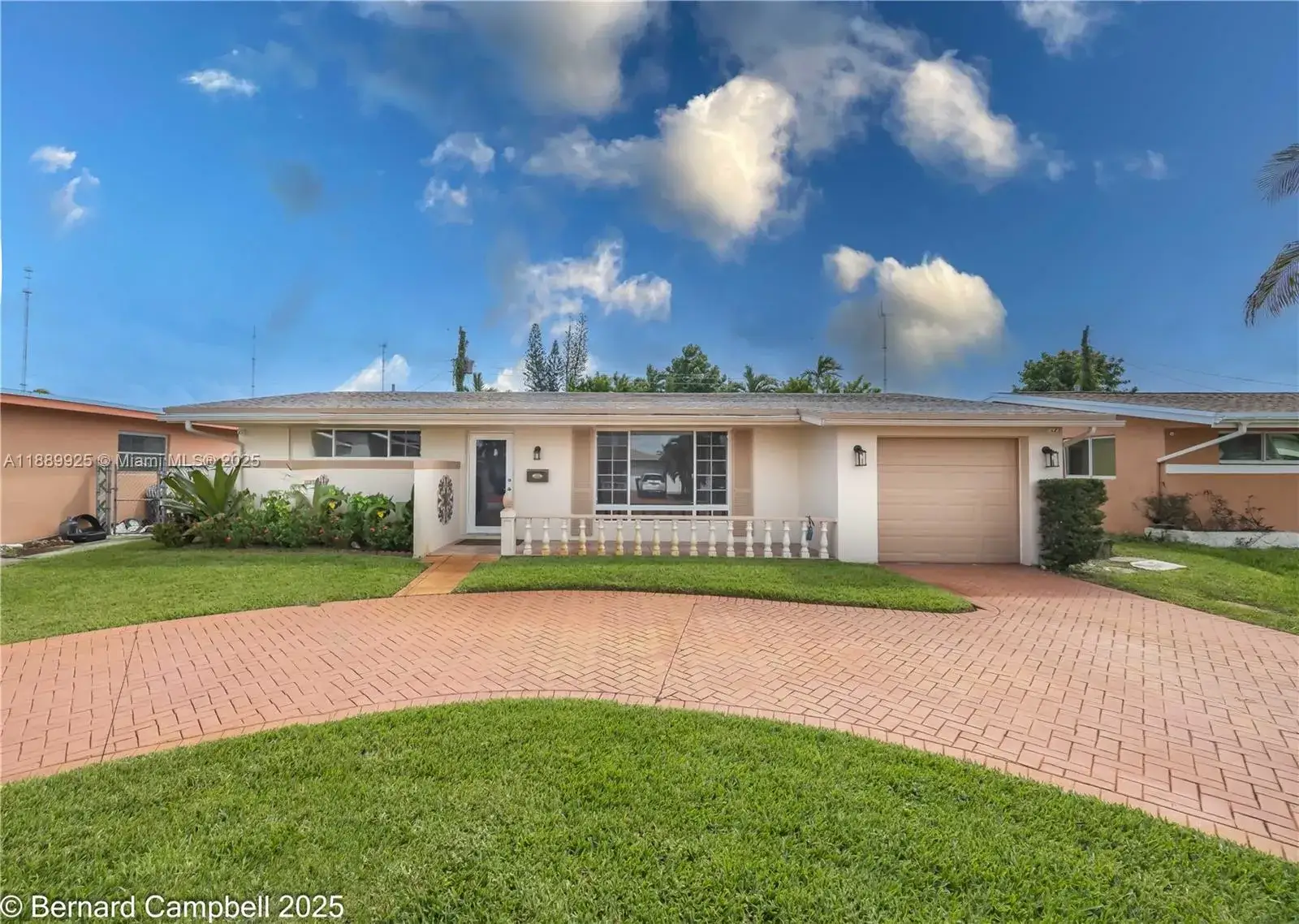 2 bedroom 2 bath Residential for sale at 6612 Dahlia Dr, Miramar FL 33023