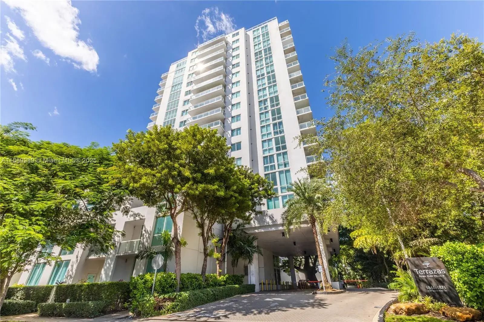 2 bedroom 2 bath Residential for sale at 1861 NW S River Dr # 406, Miami FL 33125