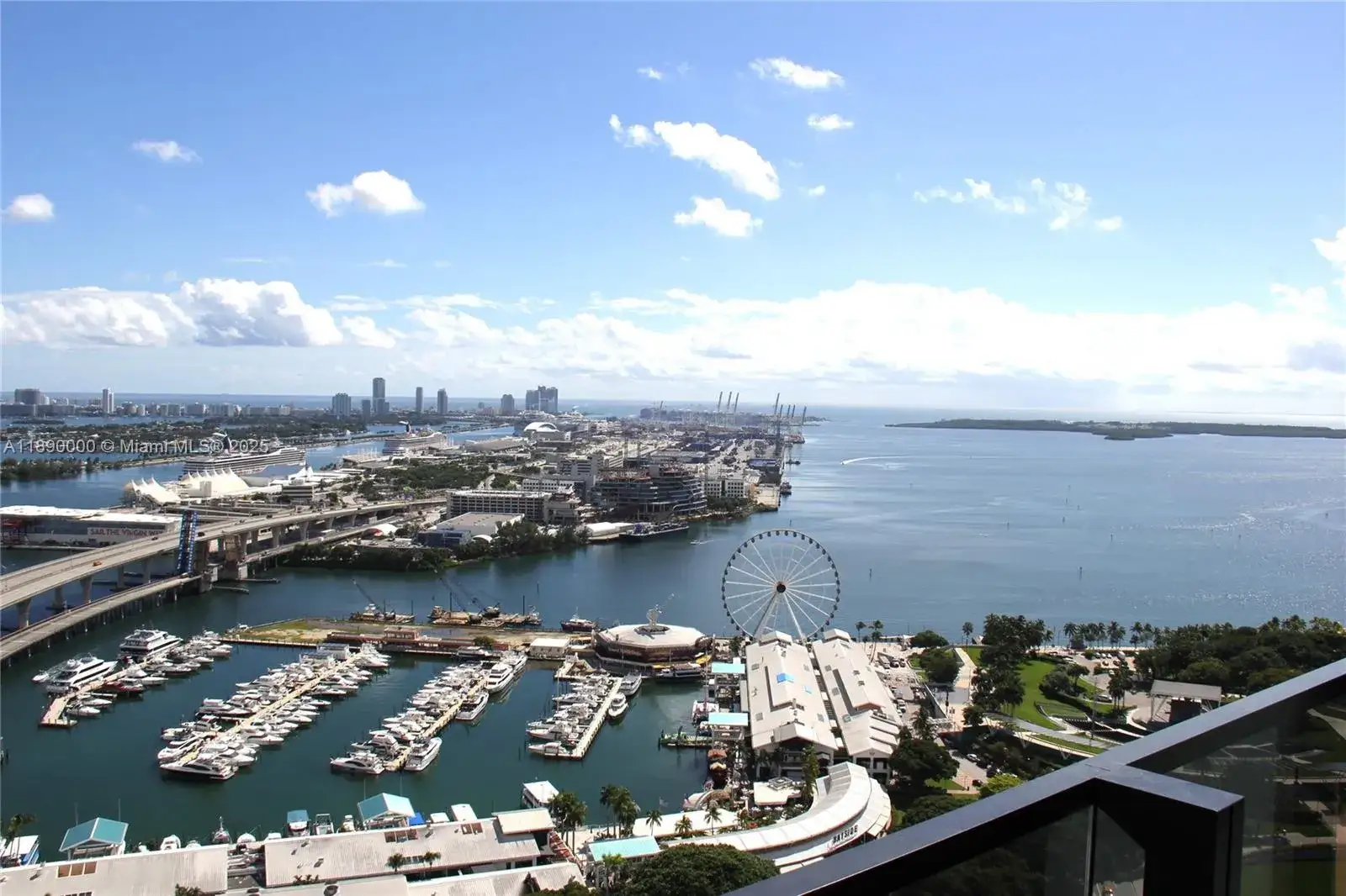 1 bedroom 1 bath Residential for sale at 398 NE 5th St # 3310, Miami FL 33132