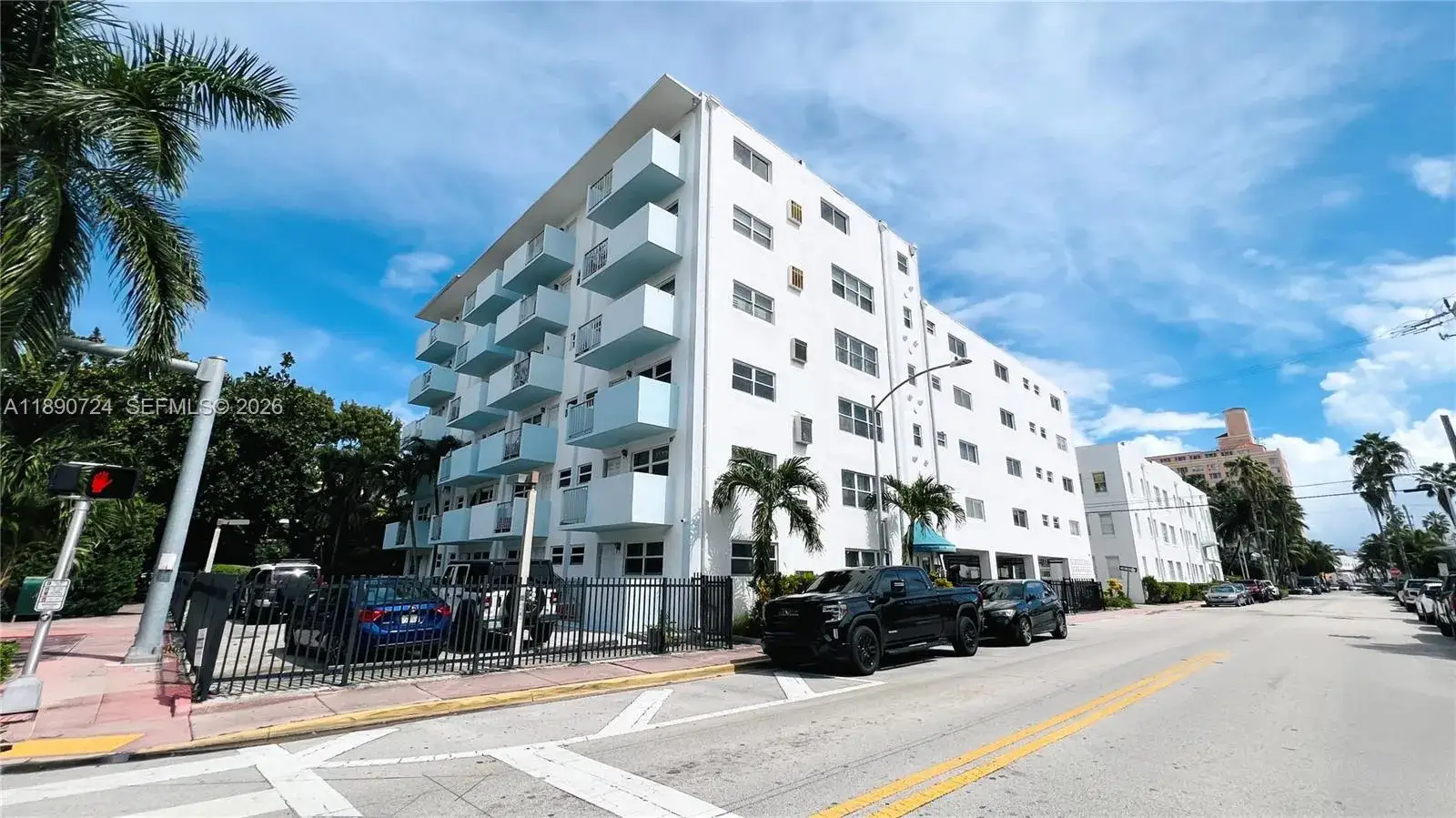 1 bedroom 1 bath Residential for sale at 801 Meridian Ave # 1A, Miami Beach FL 33139