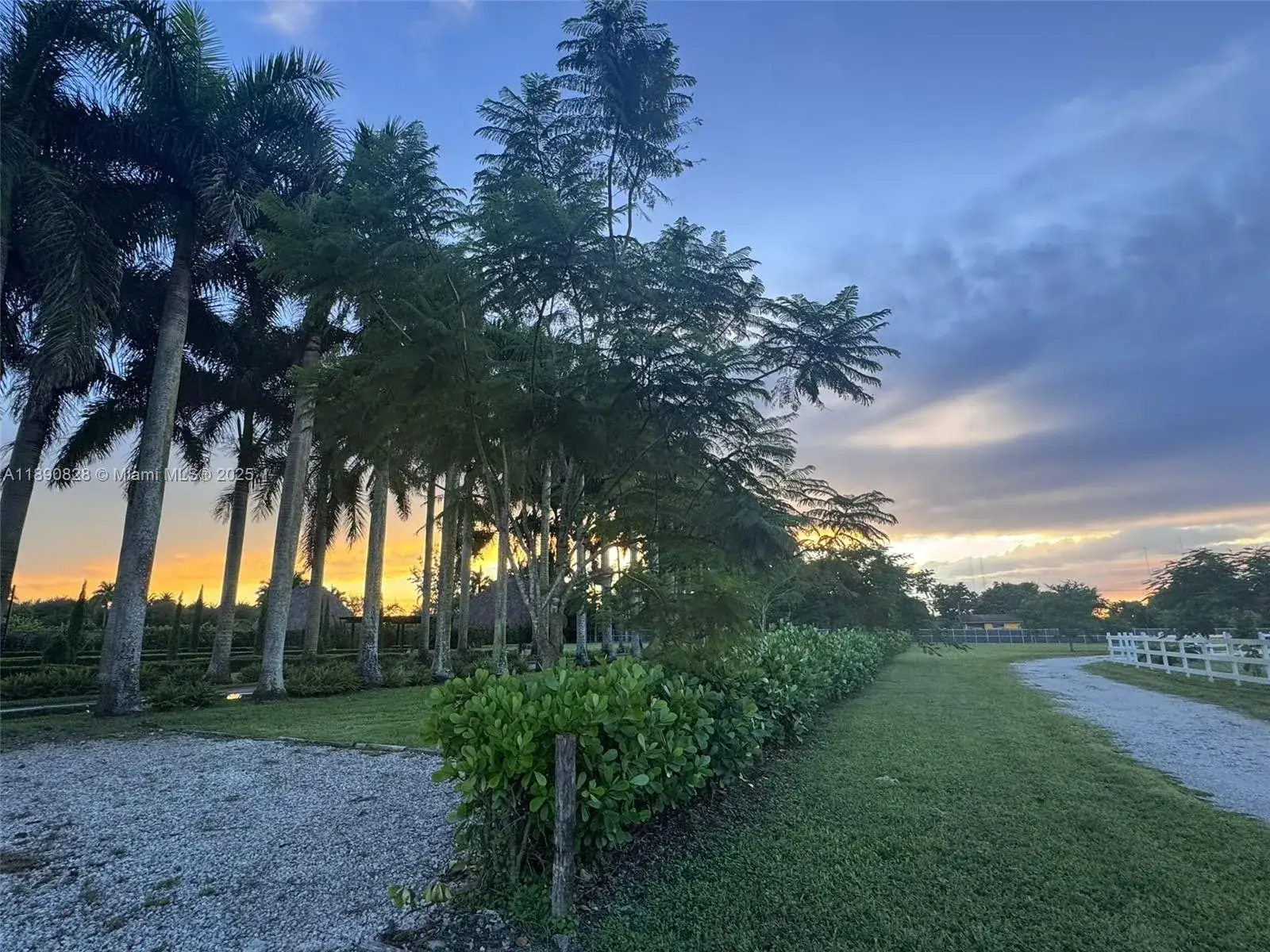 Commercial Land for sale at 14701 SW 199th Ave, Miami FL 33196