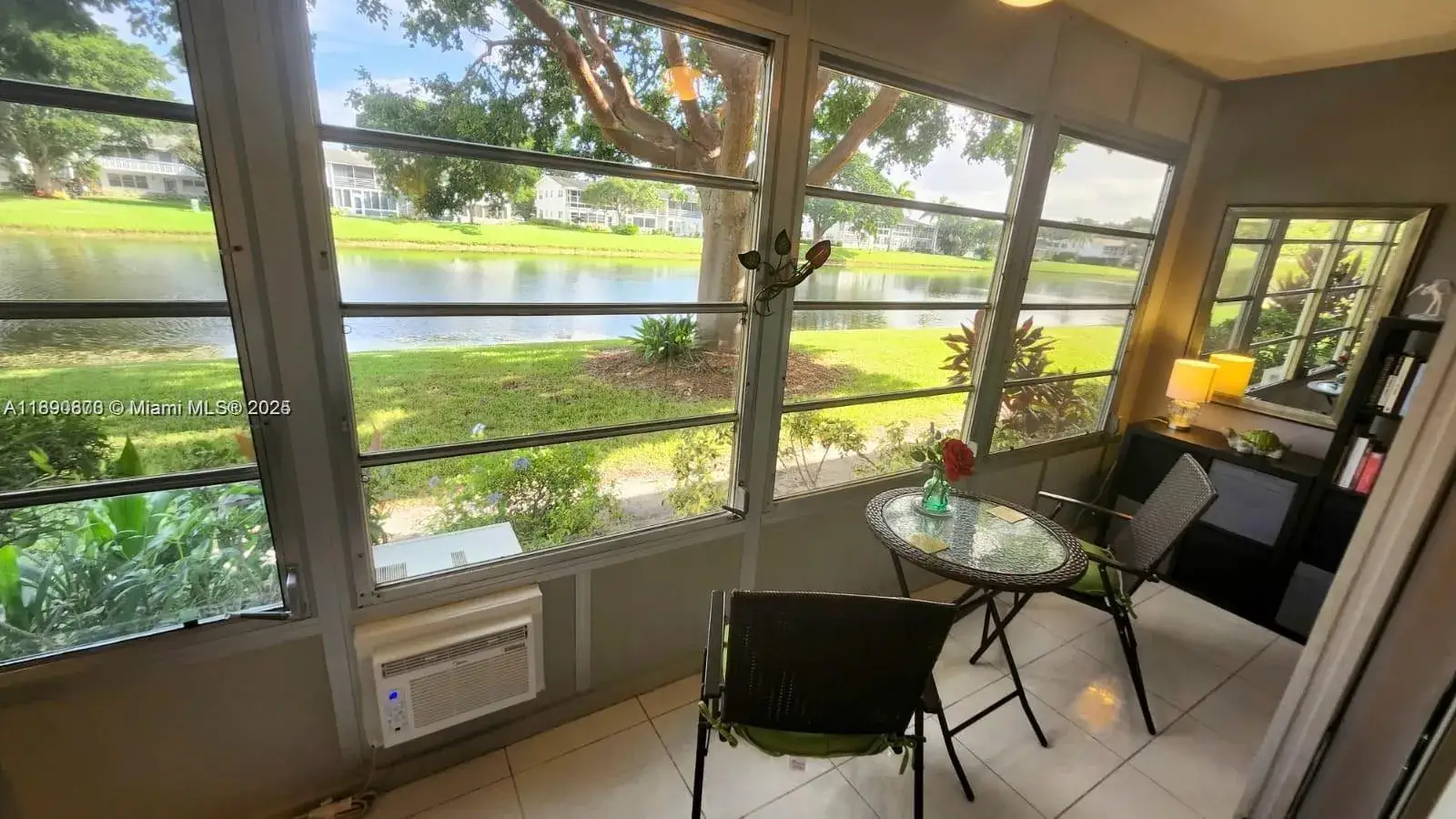 1 bedroom 1 bath Residential for sale at 182 Ellesmere D # 182, Deerfield Beach FL 33442