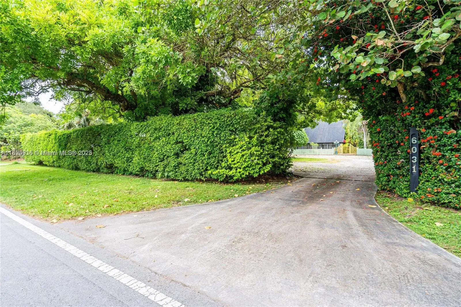 4 bedroom 3 bath Residential for sale at 6031 SW 82nd Ave, Miami FL 33143