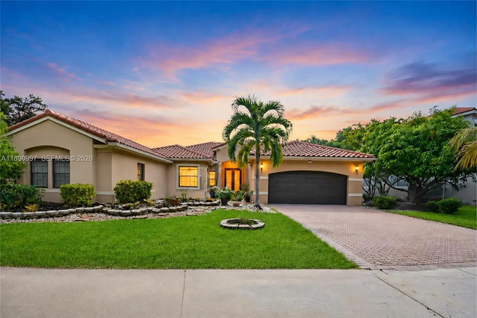 5 bedroom 4 bath Residential for sale at 523 Stonemont Dr, Weston FL 33326