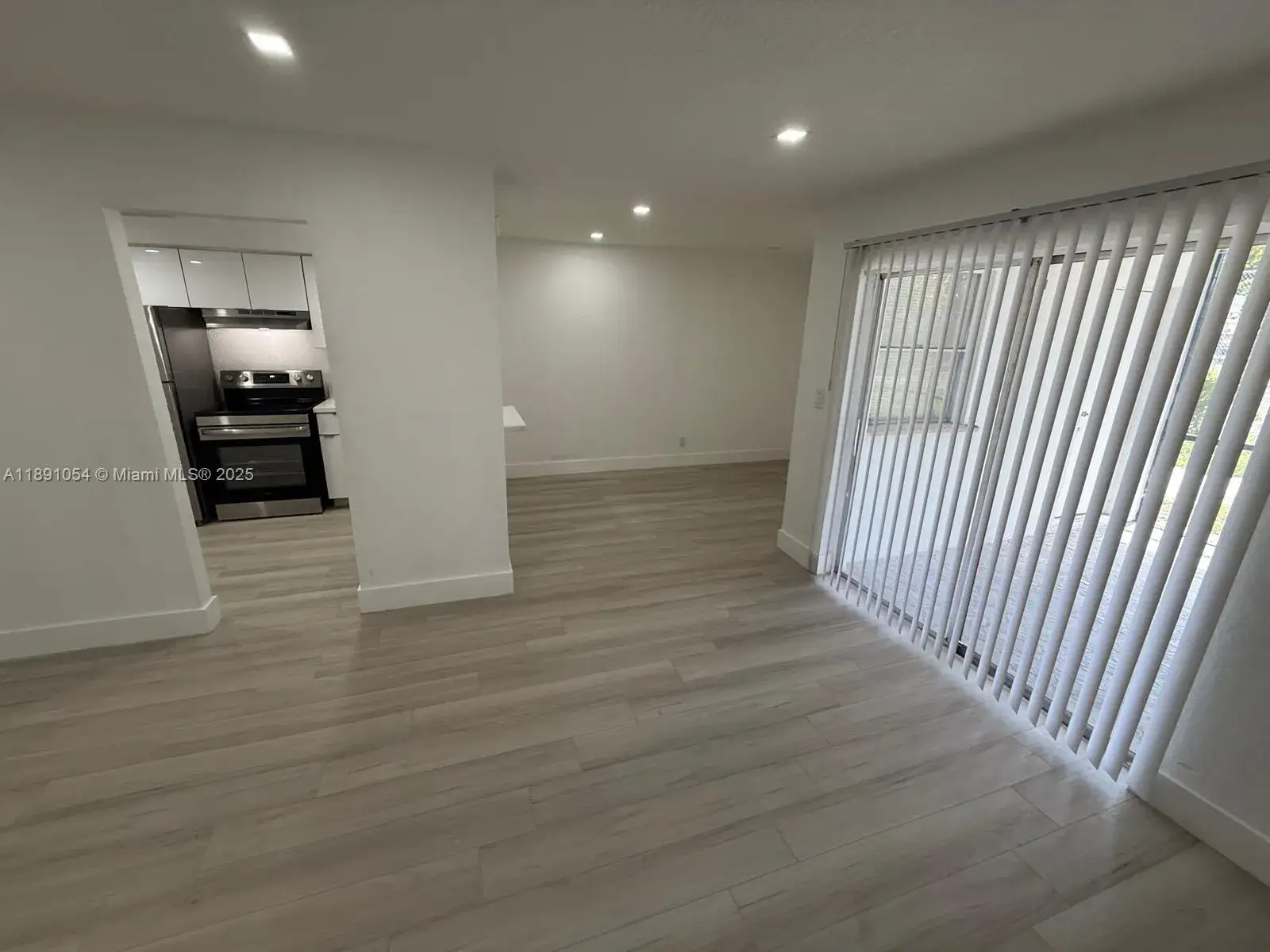 4 bedroom 2 bath Residential for sale at 2655 NW 60th Way # 195, Sunrise FL 33313