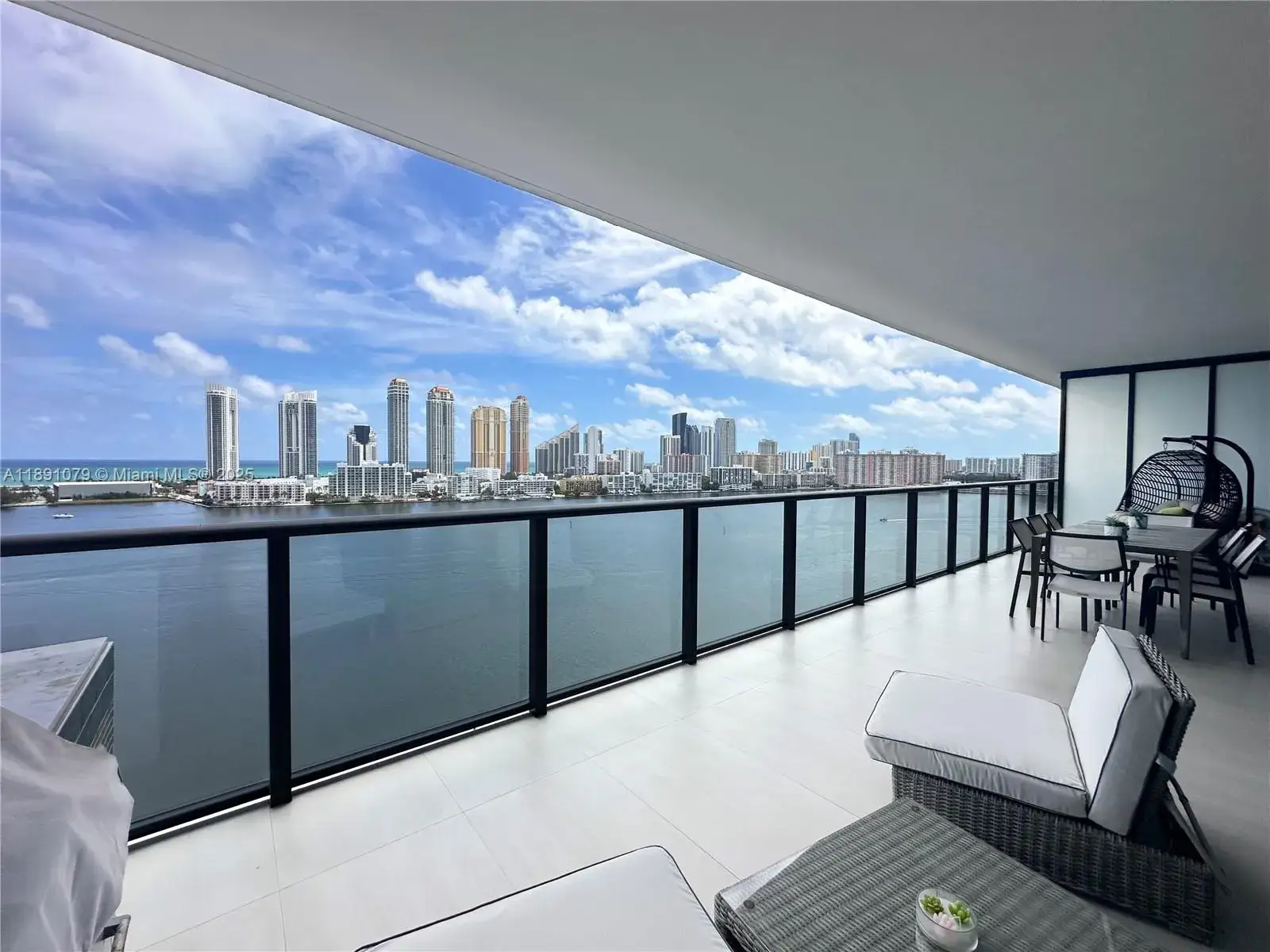 3 bedroom 4 bath Residential for sale at 5000 Island Estates Dr # 1407, Aventura FL 33160