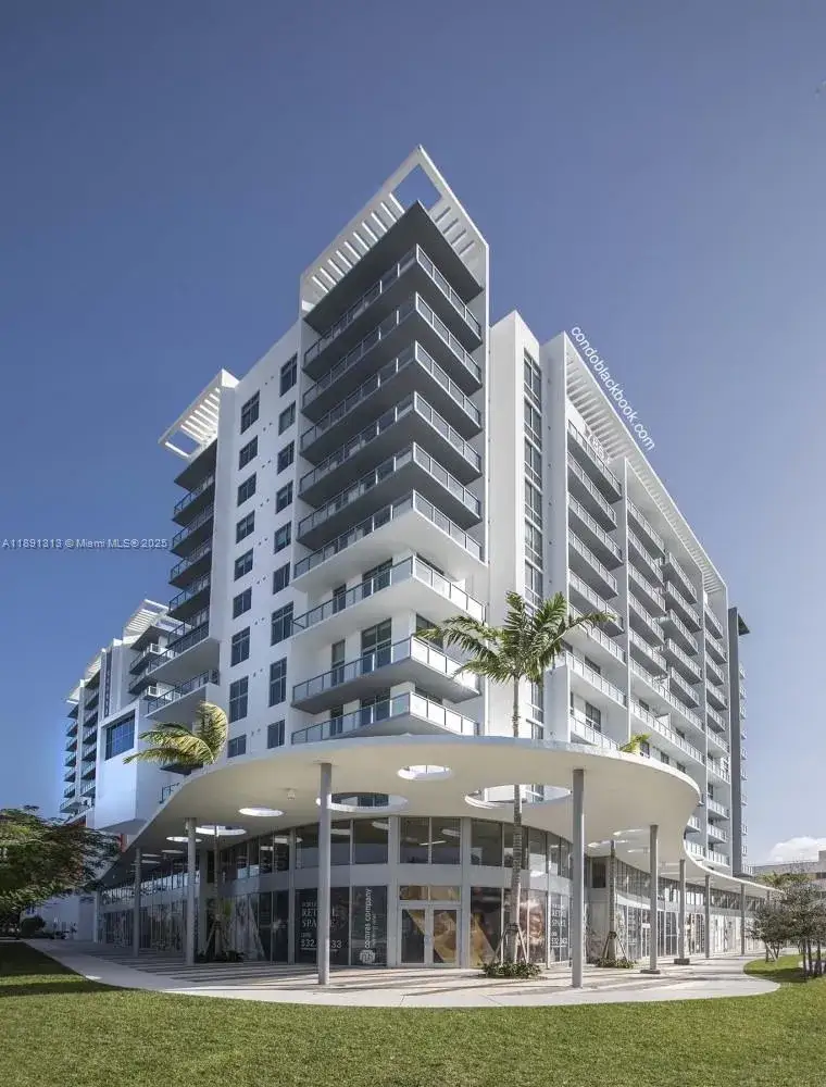 1 bedroom 1 bath Residential Lease for rent at 3900 Biscayne Blvd # 318, Miami FL 33137