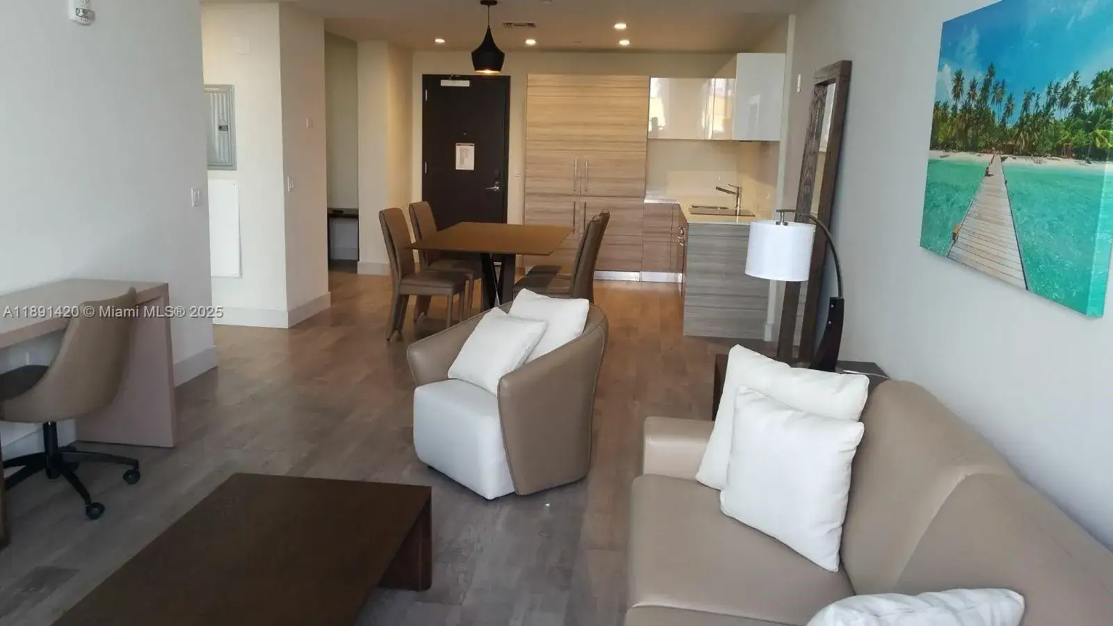 2 bedroom 1 bath Residential for sale at 777 N OCEAN DRIVE # N229, Hollywood FL 33019