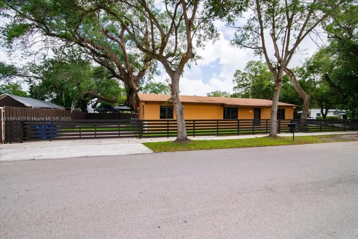 4 bedroom 2 bath Residential for sale at 17001 NW 28th Ave, Miami Gardens FL 33056
