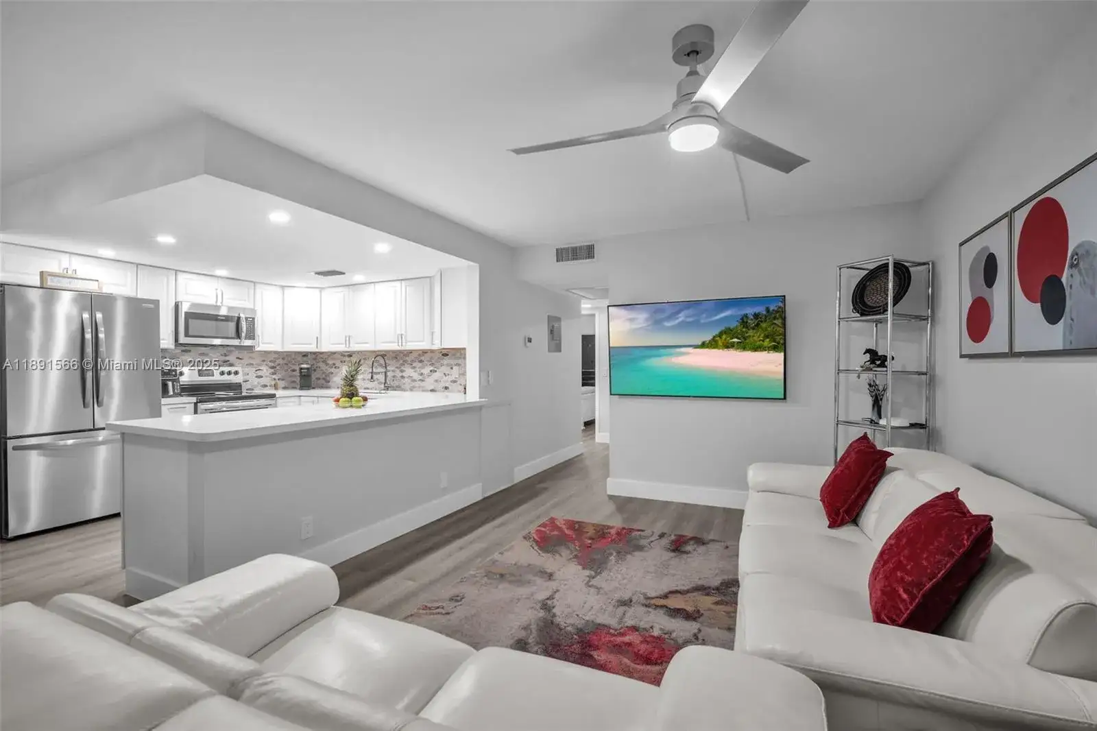 2 bedroom 2 bath Residential for sale at 3039 Hythe C # 3039, Boca Raton FL 33434