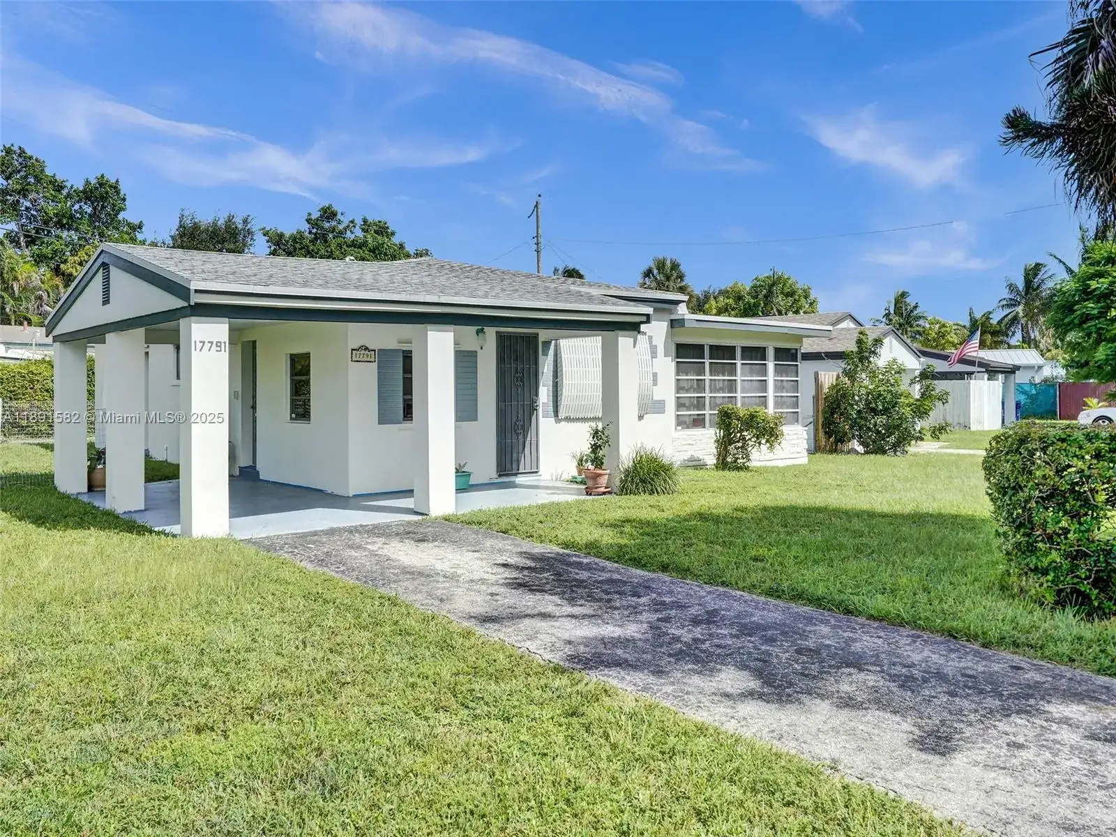 3 bedroom 1 bath Residential Lease for rent at 17791 NE 13th Ave, North Miami Beach FL 33162