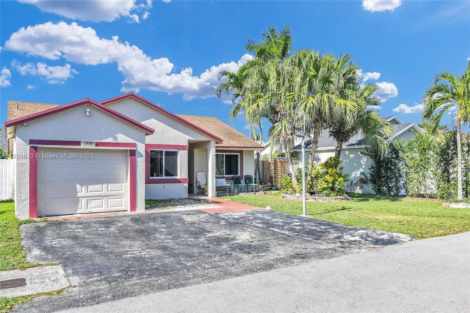 3 bedroom 2 bath Residential for sale at 13520 SW 116th Ct, Miami FL 33176