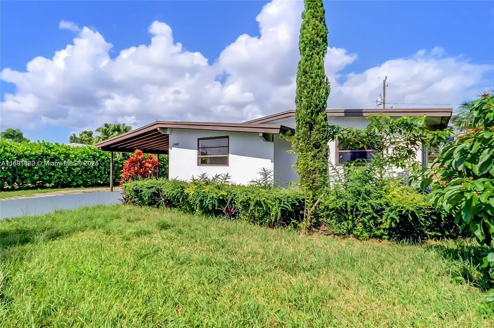 4 bedroom 3 bath Residential for sale at 14465 SW 290th Ter, Homestead FL 33033