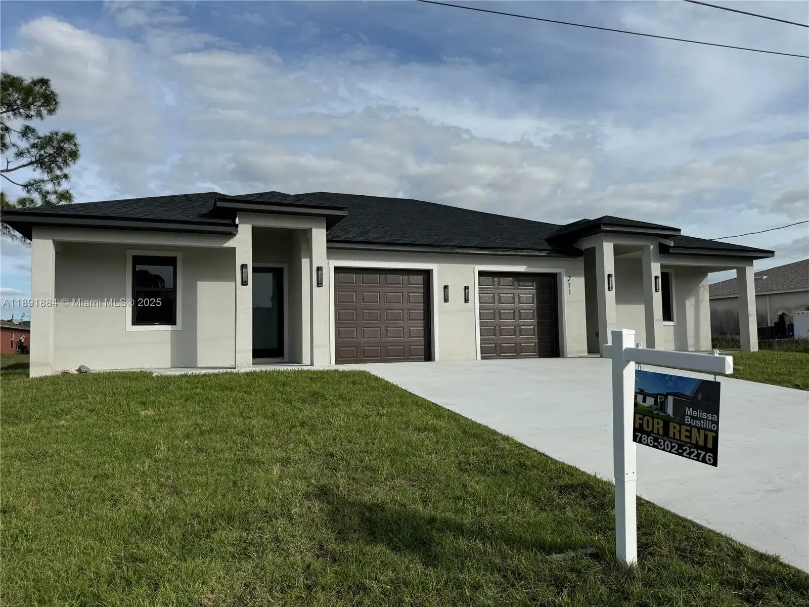 3 bedroom 2 bath Residential Lease for rent at 1010/1012 GERALD AVE S, Lehigh Acres FL 33936